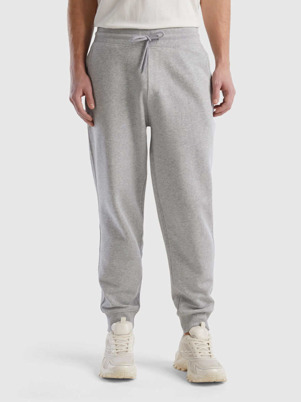 Men's cotton sweat outlet suits
