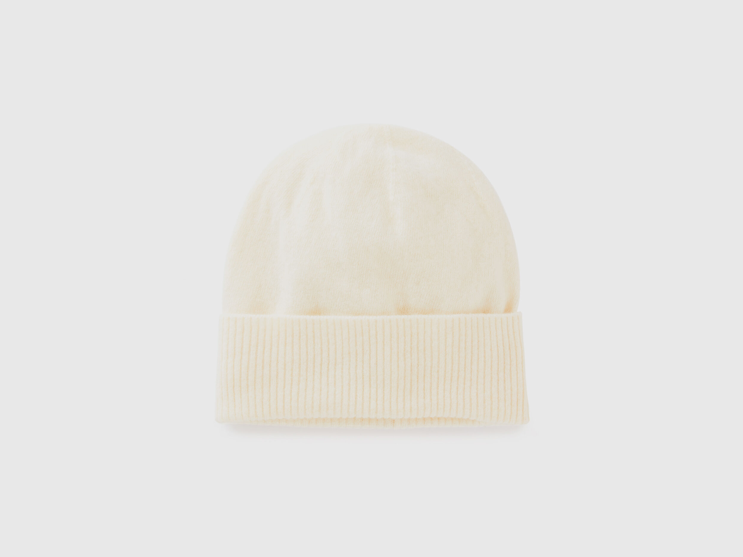 Benetton beanie sales