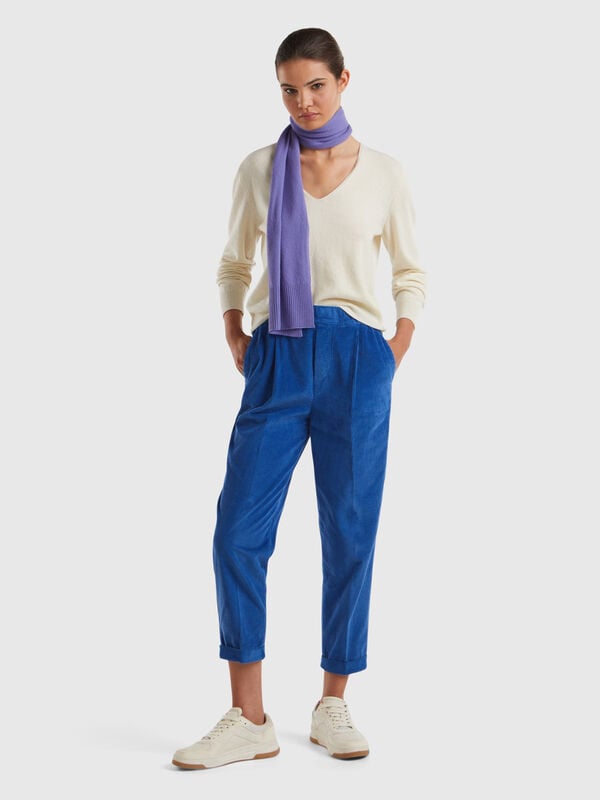 Chinos in velvet with stretch waist Women