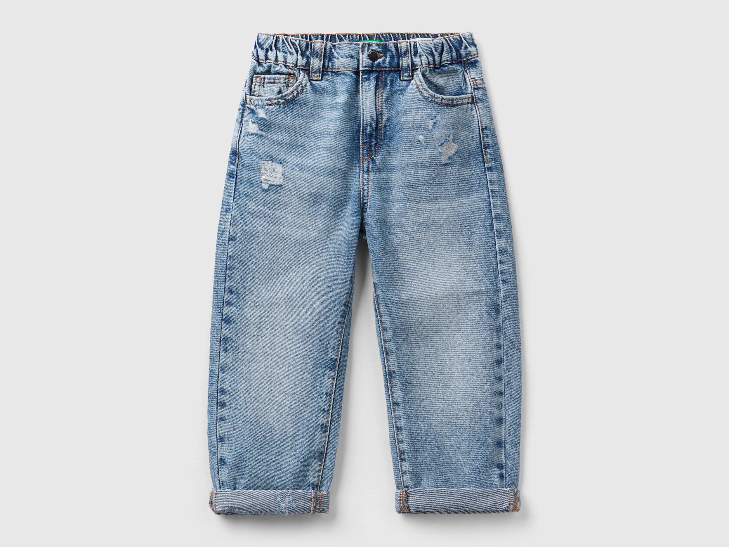 Jeans mom fit sale rotos