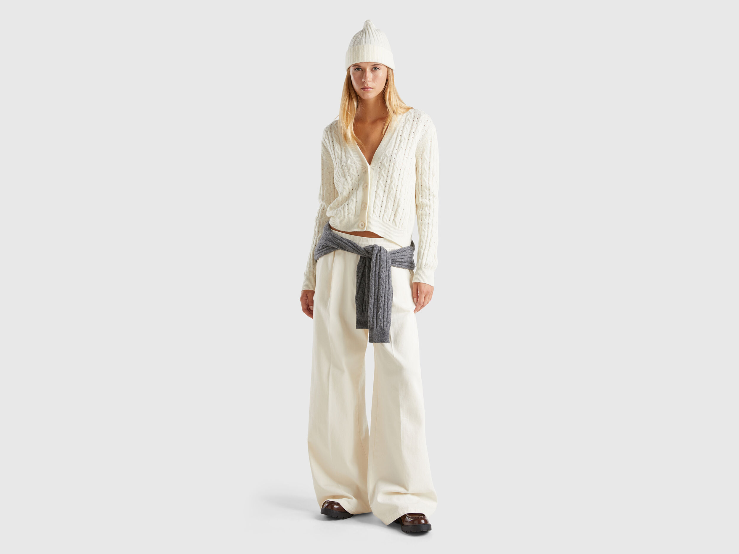 Boxy fit cardigan with cable knit and perforations - Creamy
