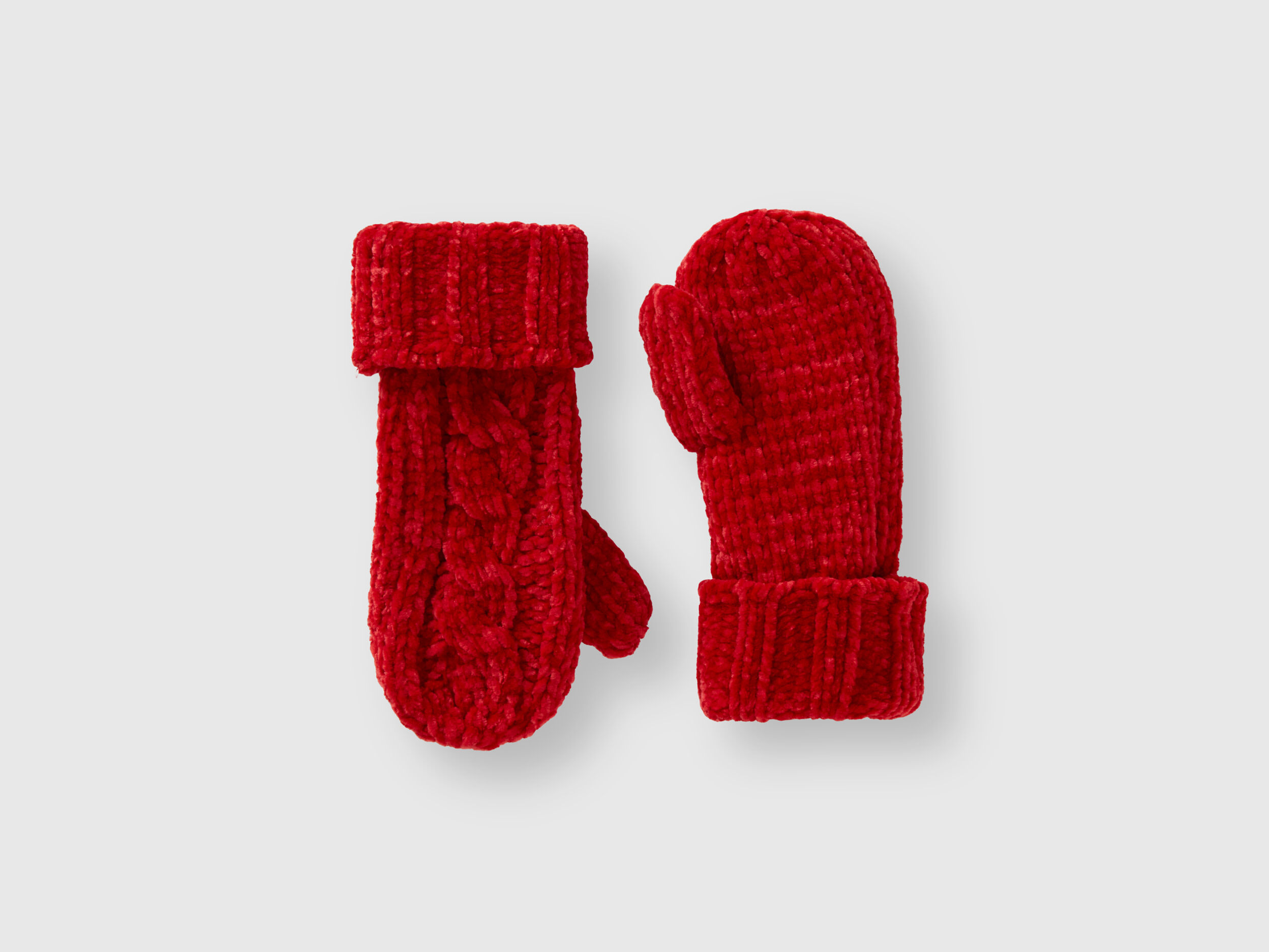 Red sales knit gloves