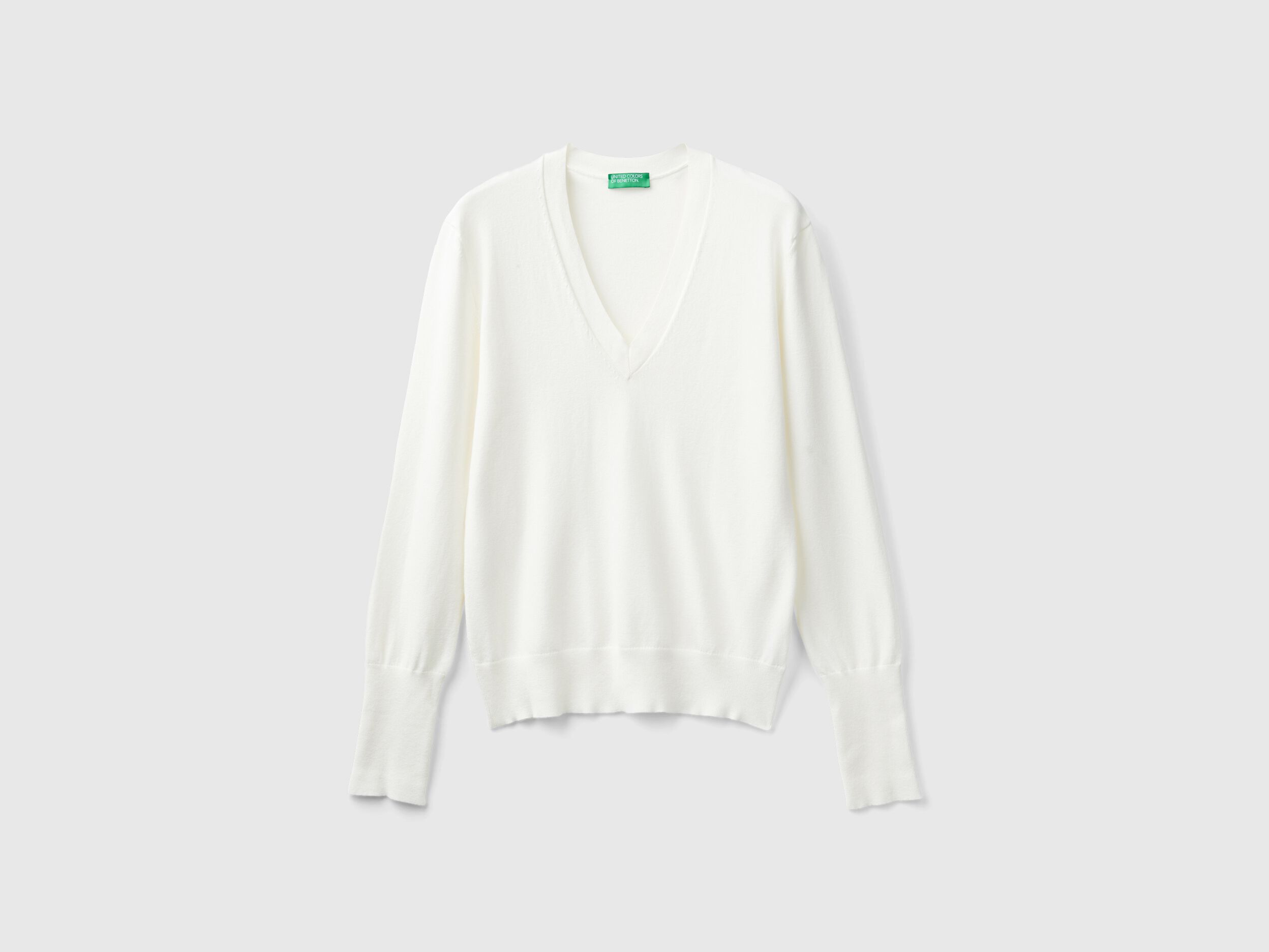 White v neck cotton sweater clearance