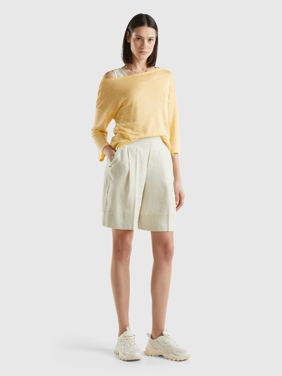 Women s Shorts and Bermudas New Collection 2024 Benetton