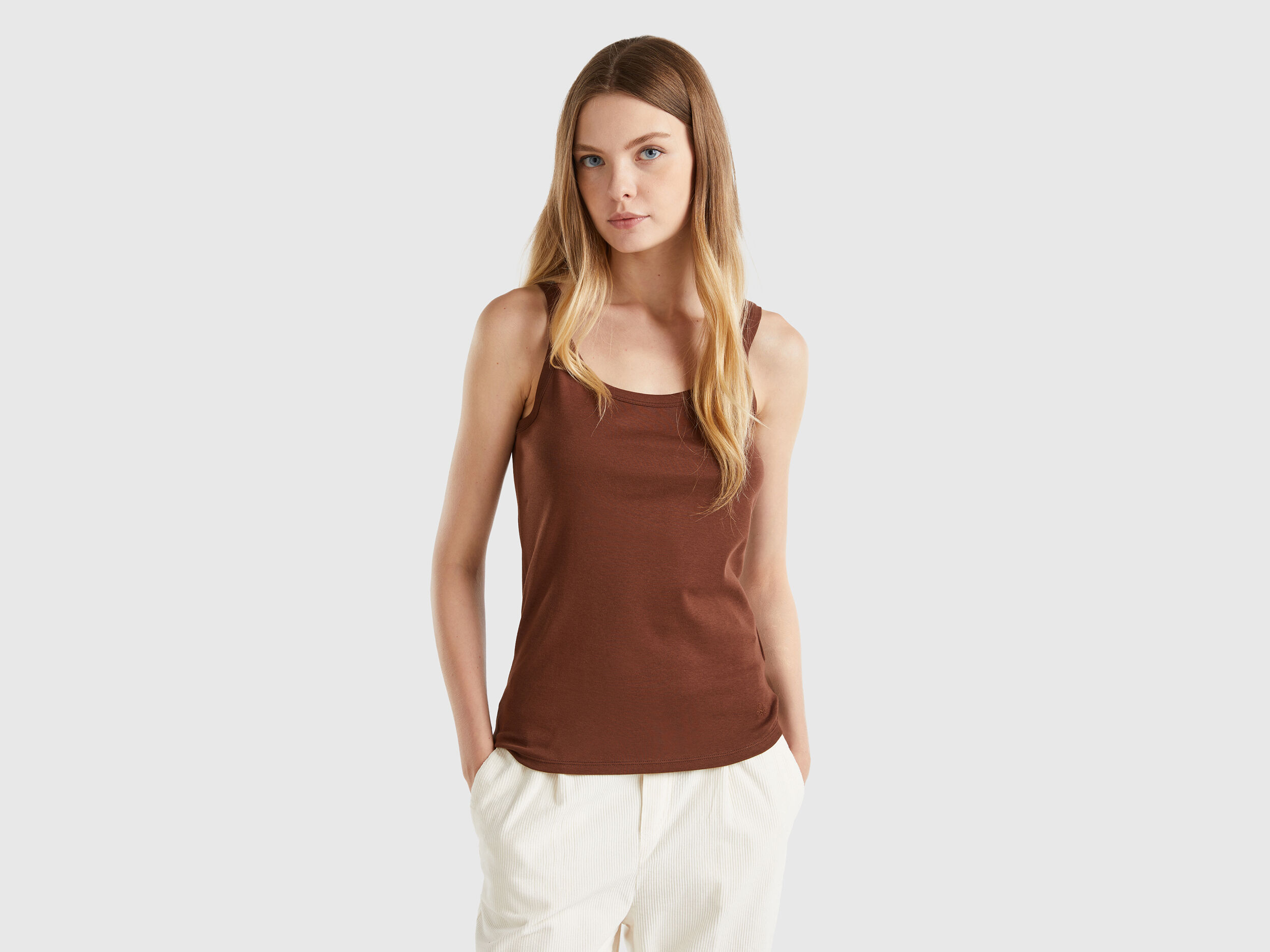 Camiseta tirantes marron mujer online