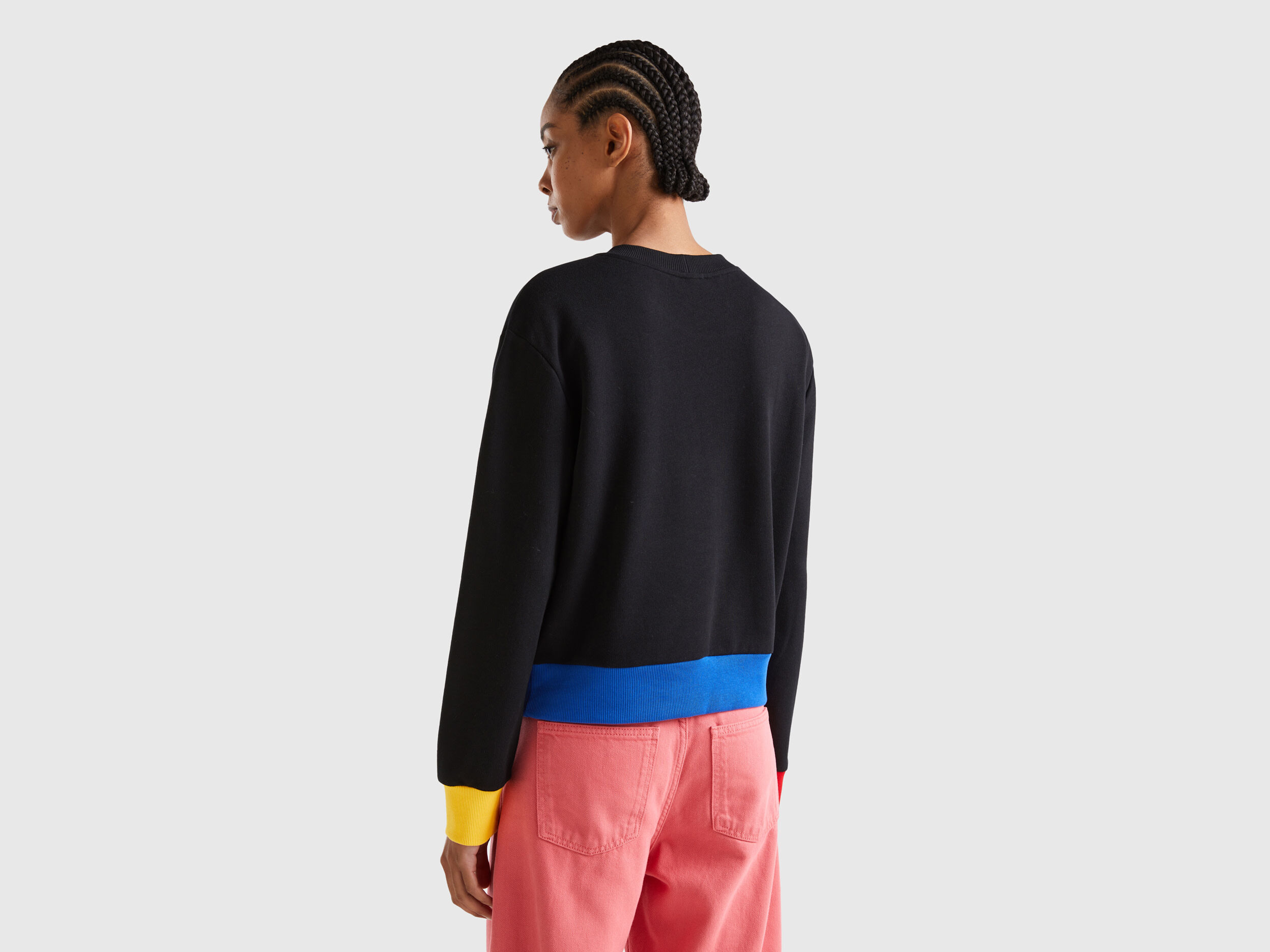 United colors of benetton black sweatshirt discount