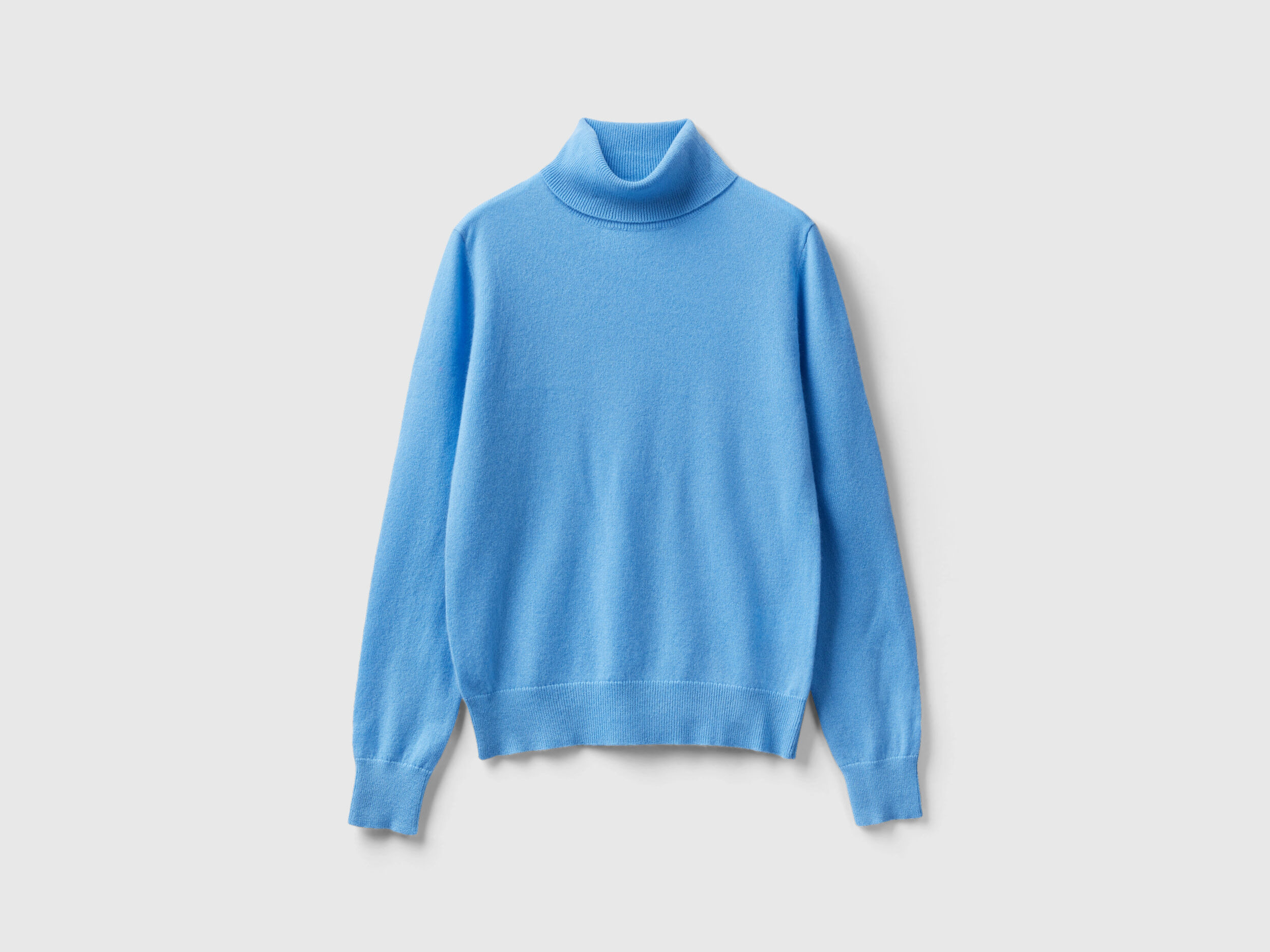 Blue sales cashmere turtleneck