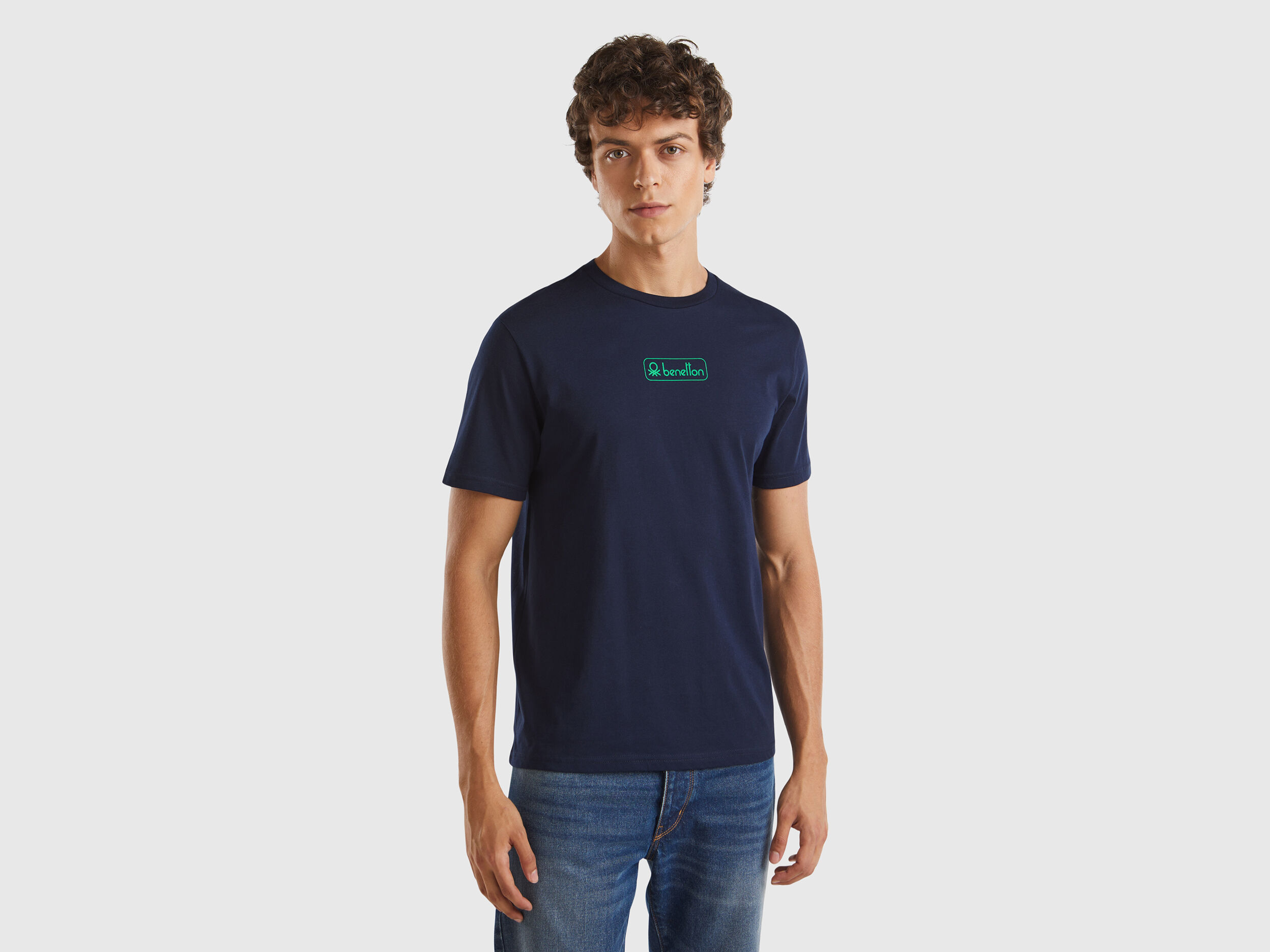 Benetton t shirts online new arrivals