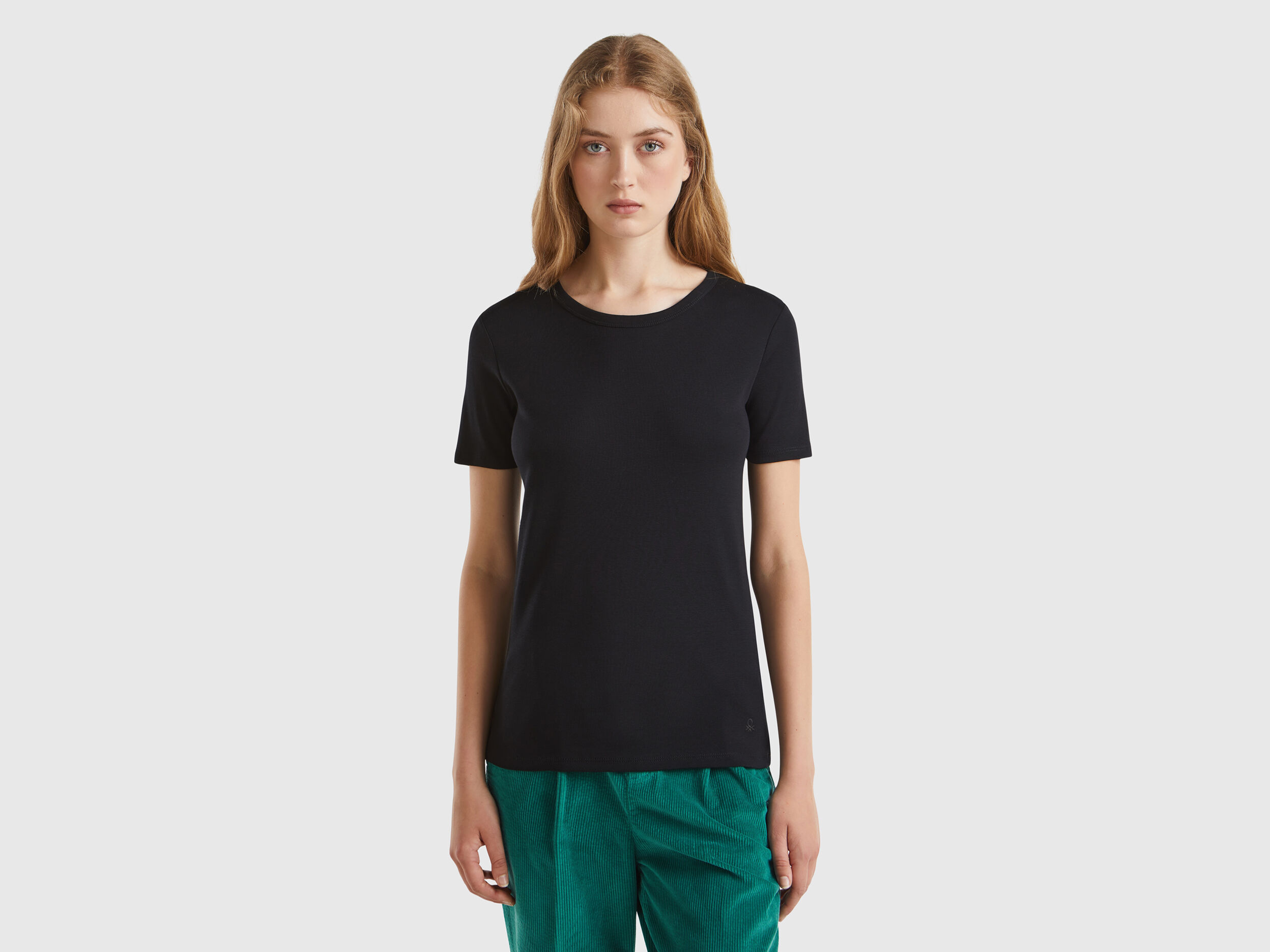 Benetton t shirts online new arrivals