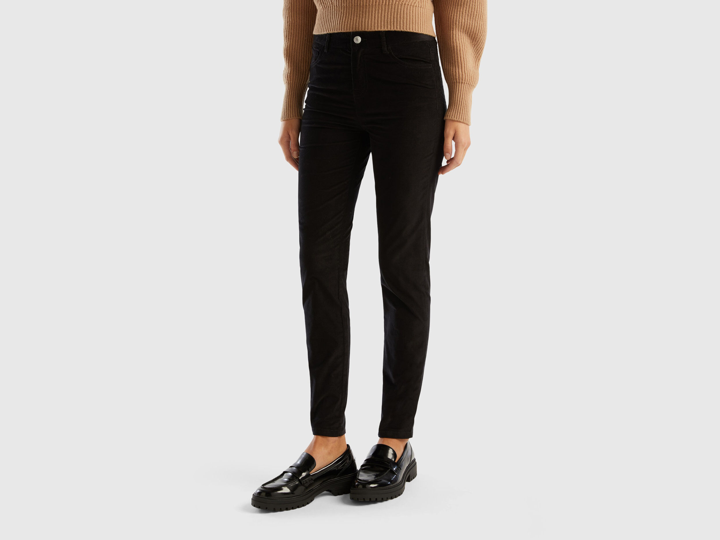Benetton pantaloni 2025 velluto donna