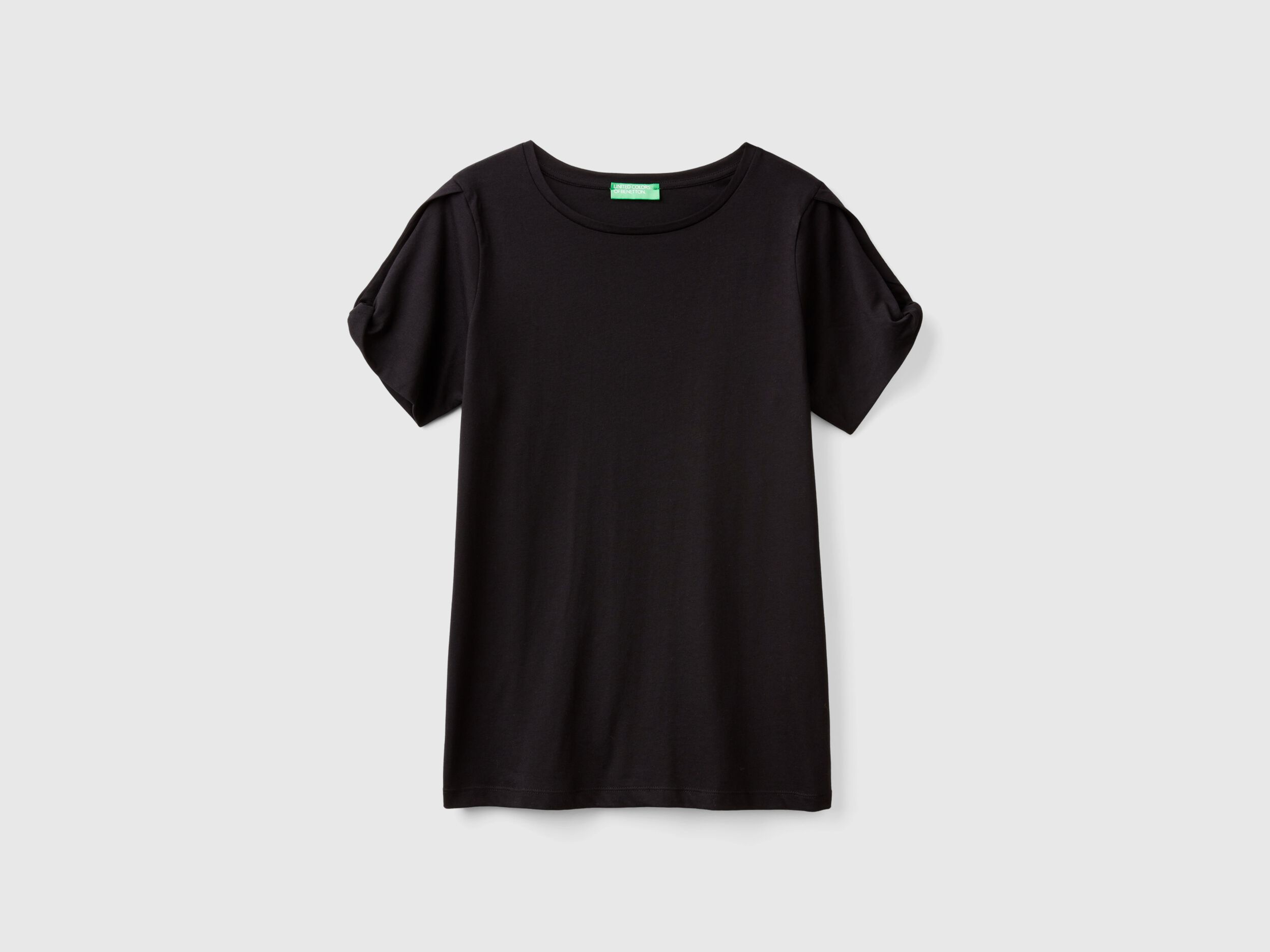 Women s T shirts and Tops New Collection 2024 Benetton