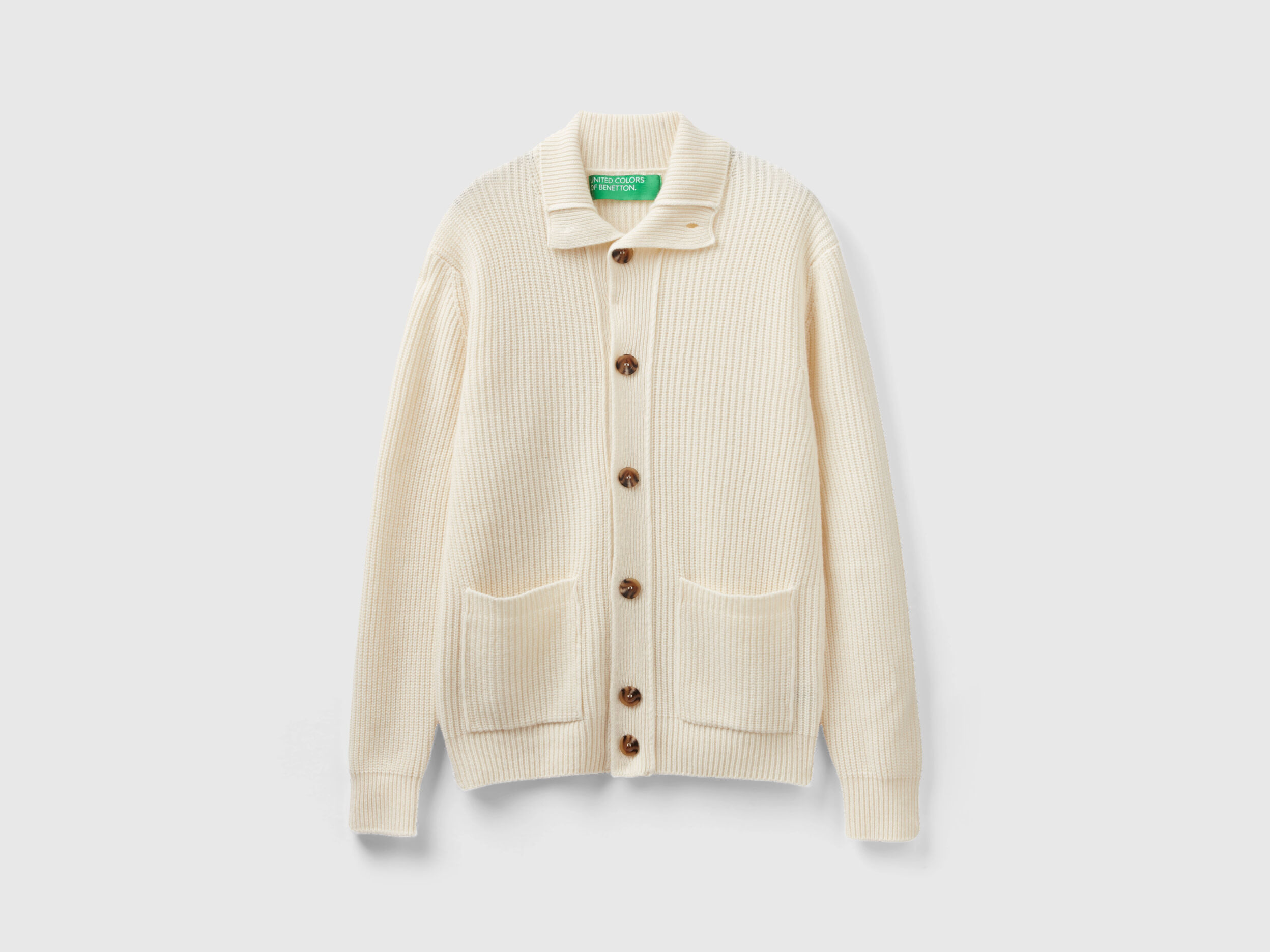 Cardigan with pockets