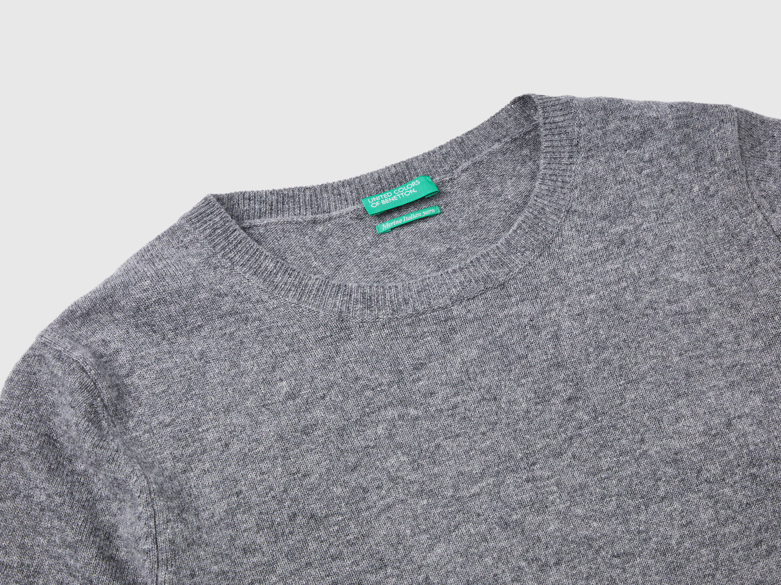 Benetton on sale wool sweater