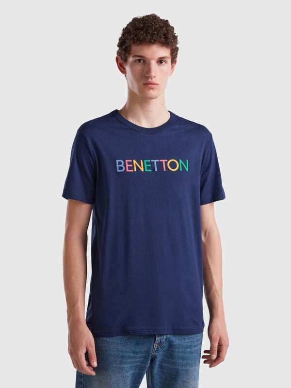 Dark blue t-shirt in organic cotton with multicolored logo Men