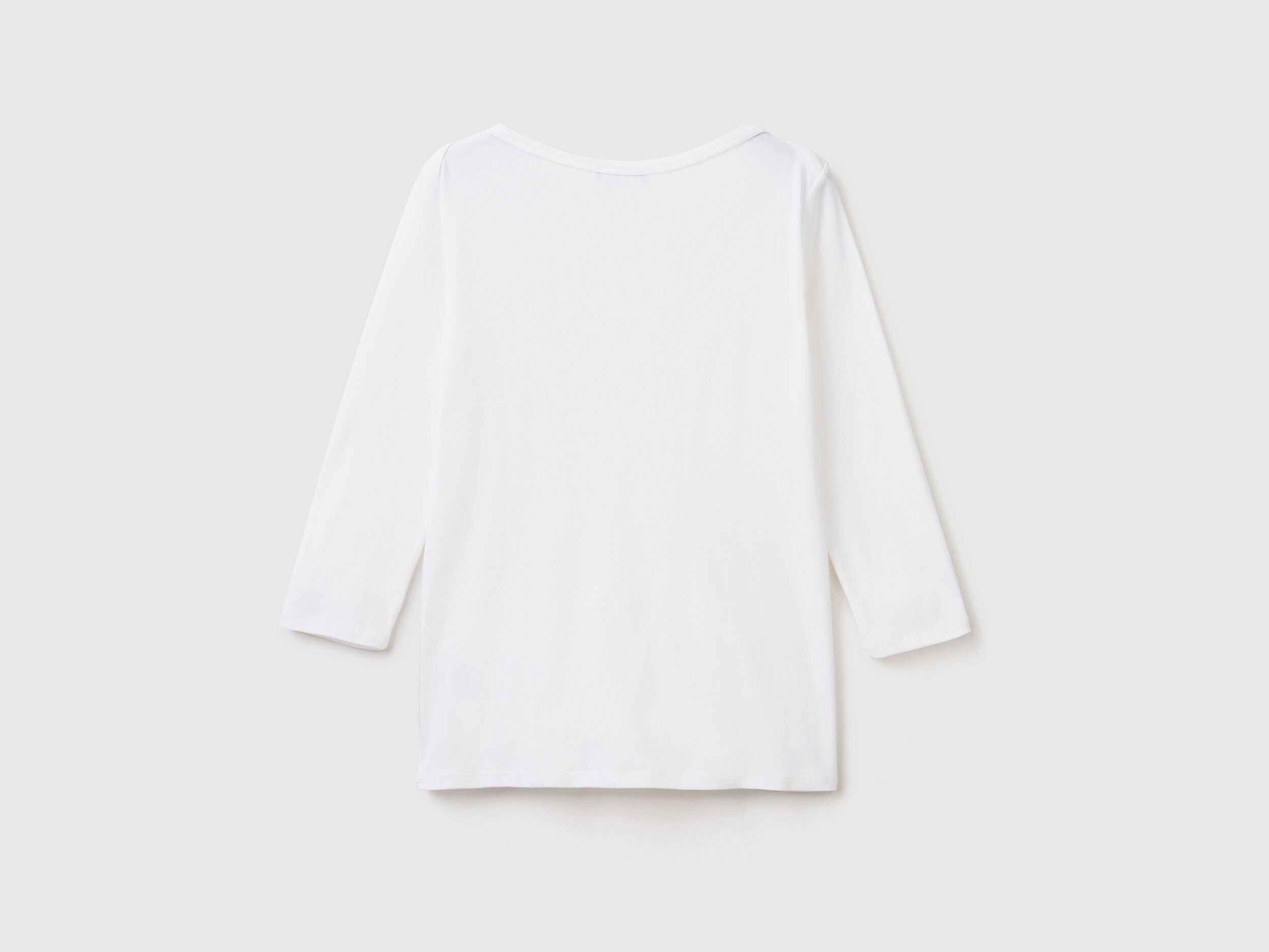 T shirt with boat neck in 100 cotton