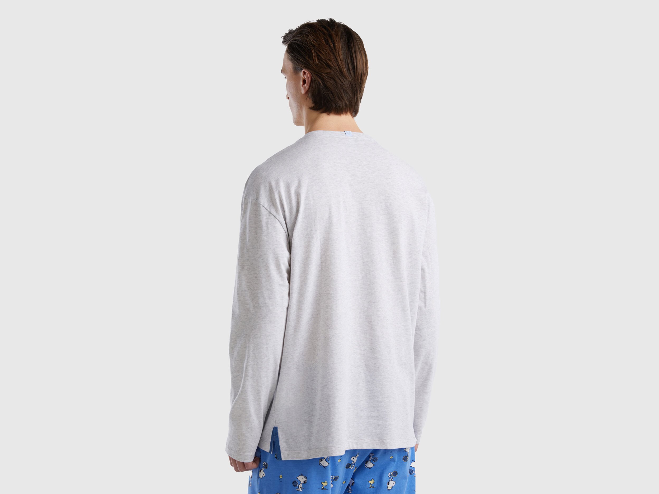 Lightweight Snoopy Peanuts sweater