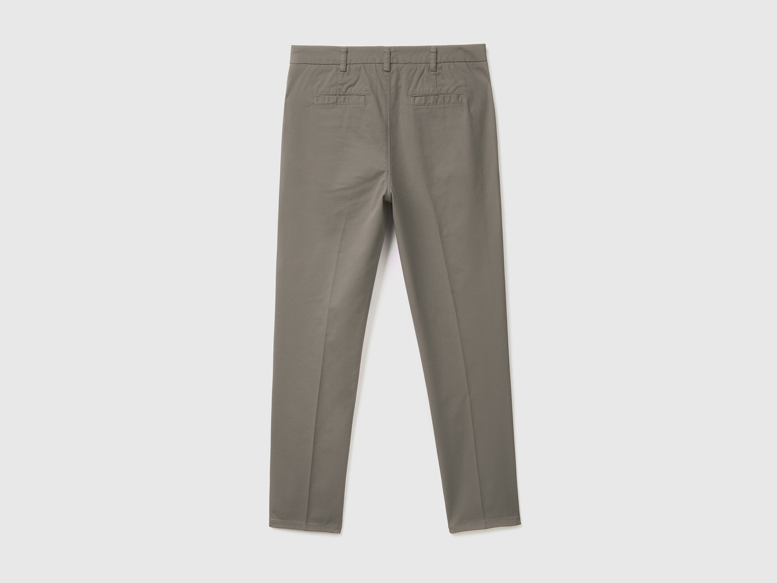 Buy United Colors Of Benetton Men Grey & Green Checked Slim Fit Trousers - Trousers  for Men 315384 | Myntra