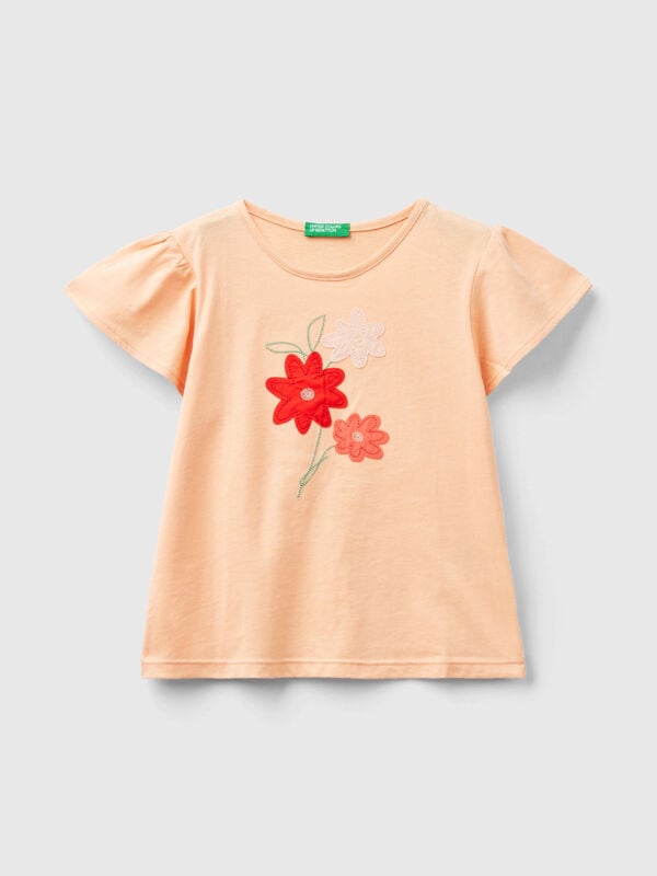 Camiseta con bordado floral Niña