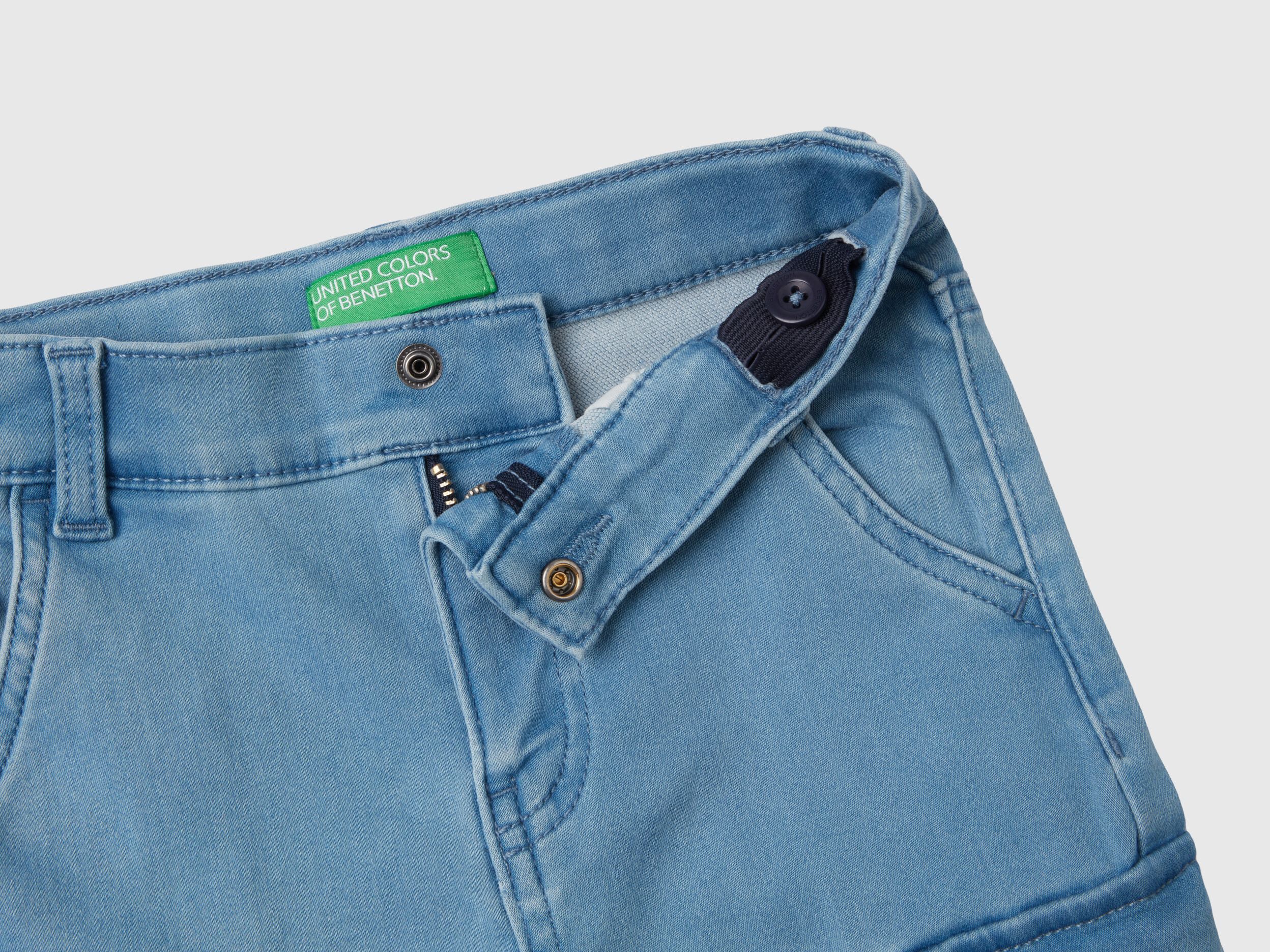 Slim fit jeans with pockets