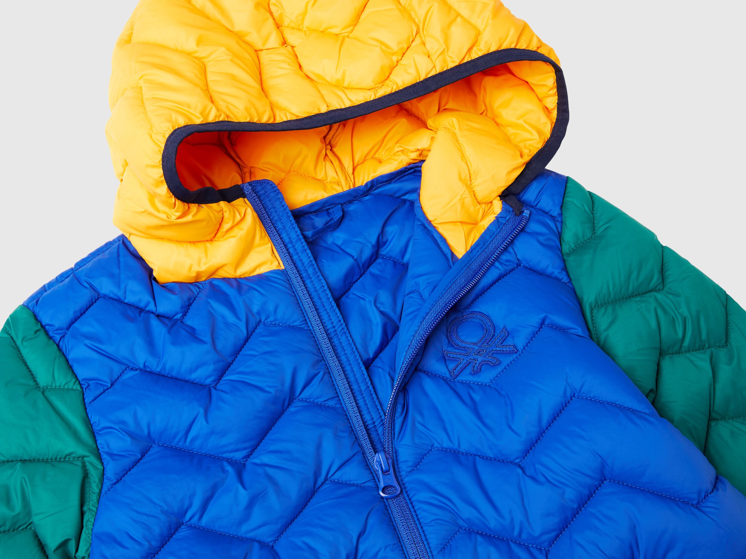 Padded jacket with hood