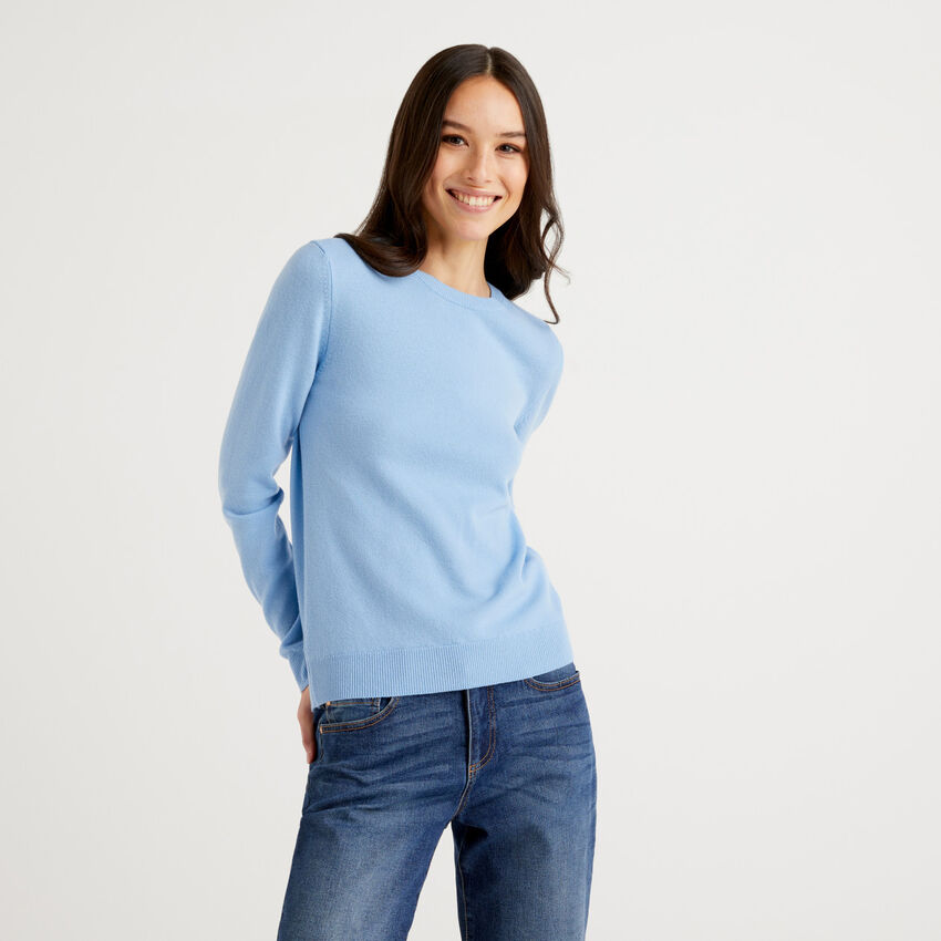 Sky blue crew neck sweater in Merino wool