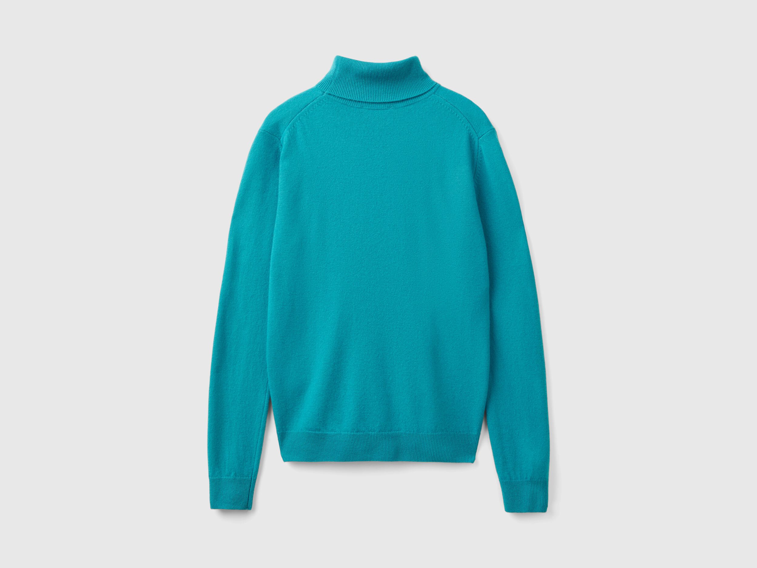 Turquoise turtleneck sweater top