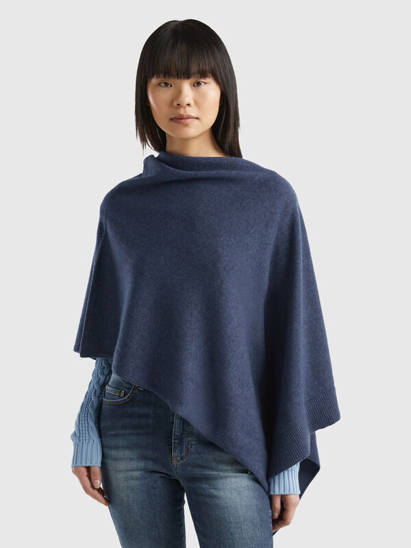 Women's Capes and Ponchos Knitwear Collection 2024