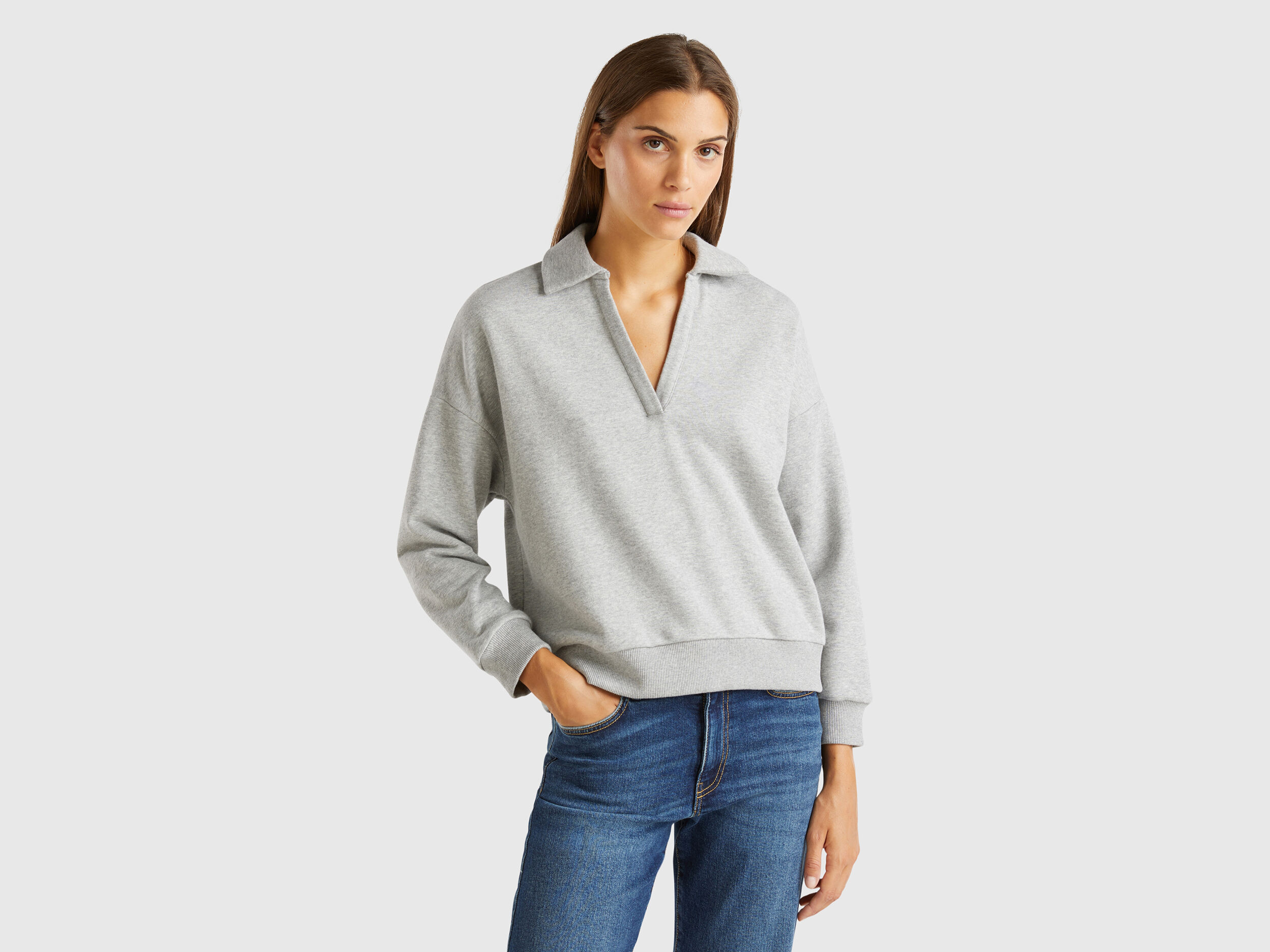 Women s Sweatshirts without hood Collection 2024 Benetton