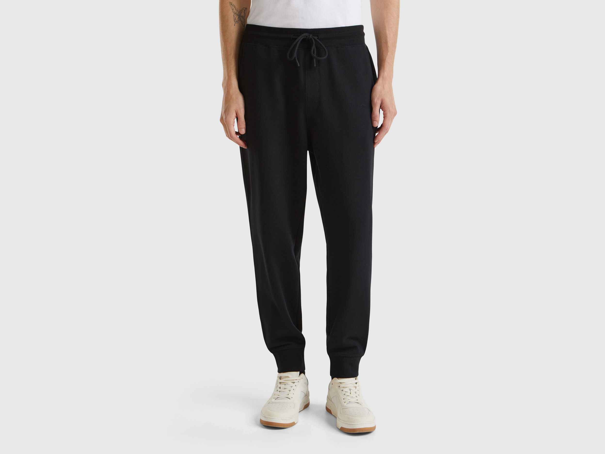 Benetton joggers sales