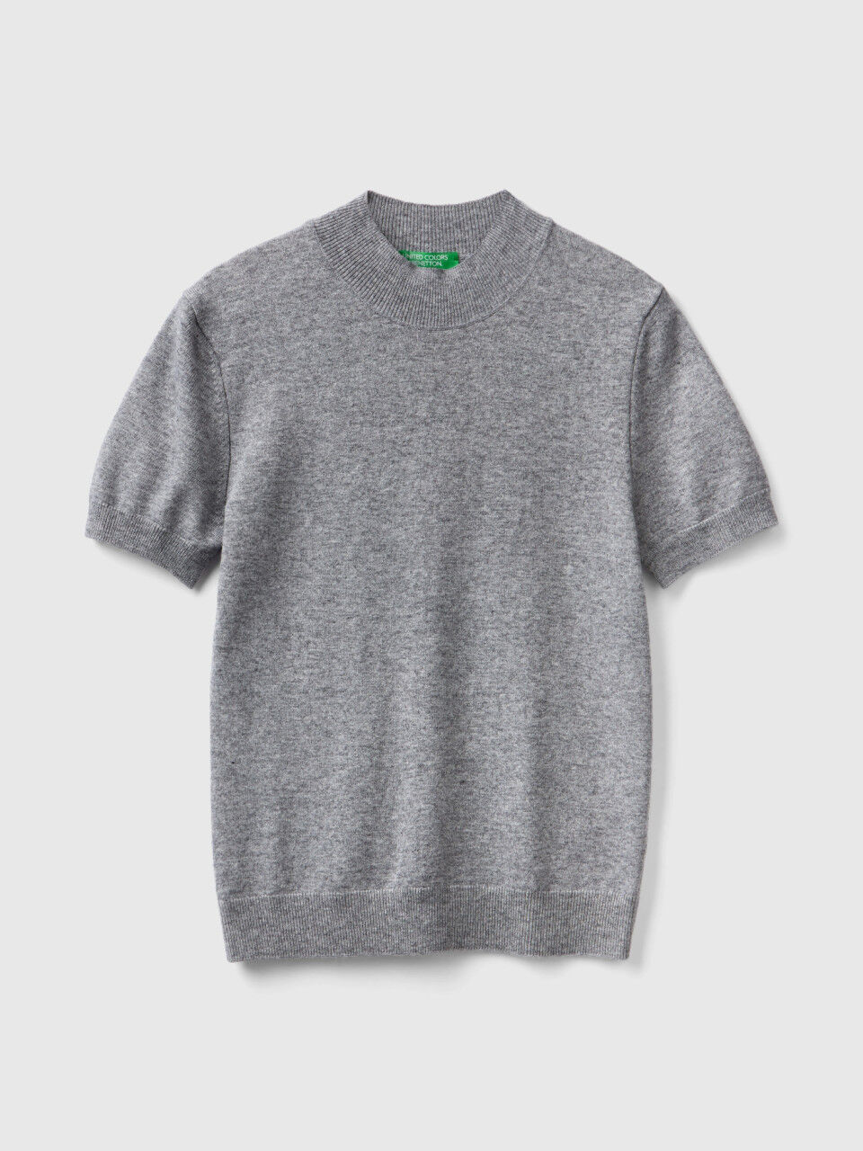 Short sleeve light sweater shop