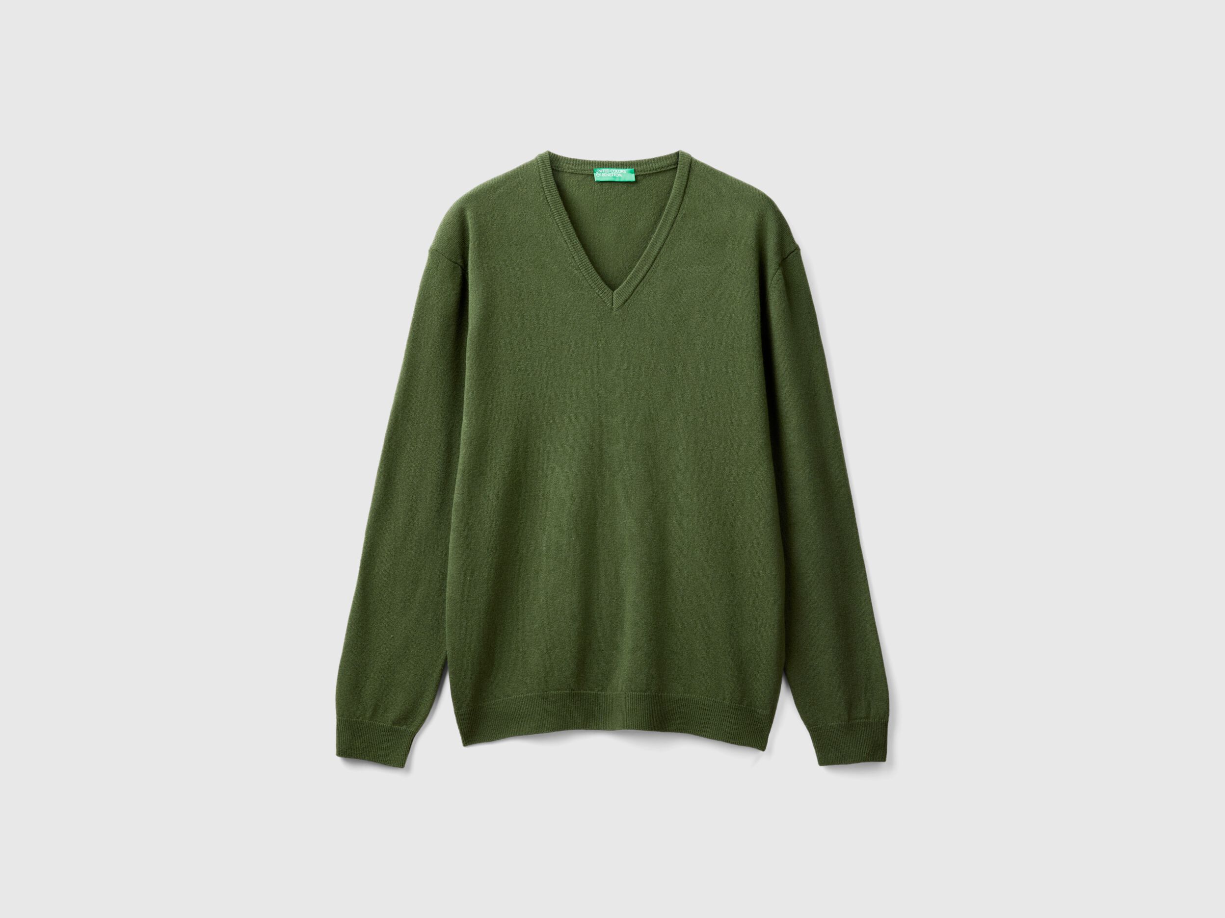 Olive green V-neck sweater in pure Merino wool - Olive Green Olive green V-neck sweater in pure Merino wool - Olive Green