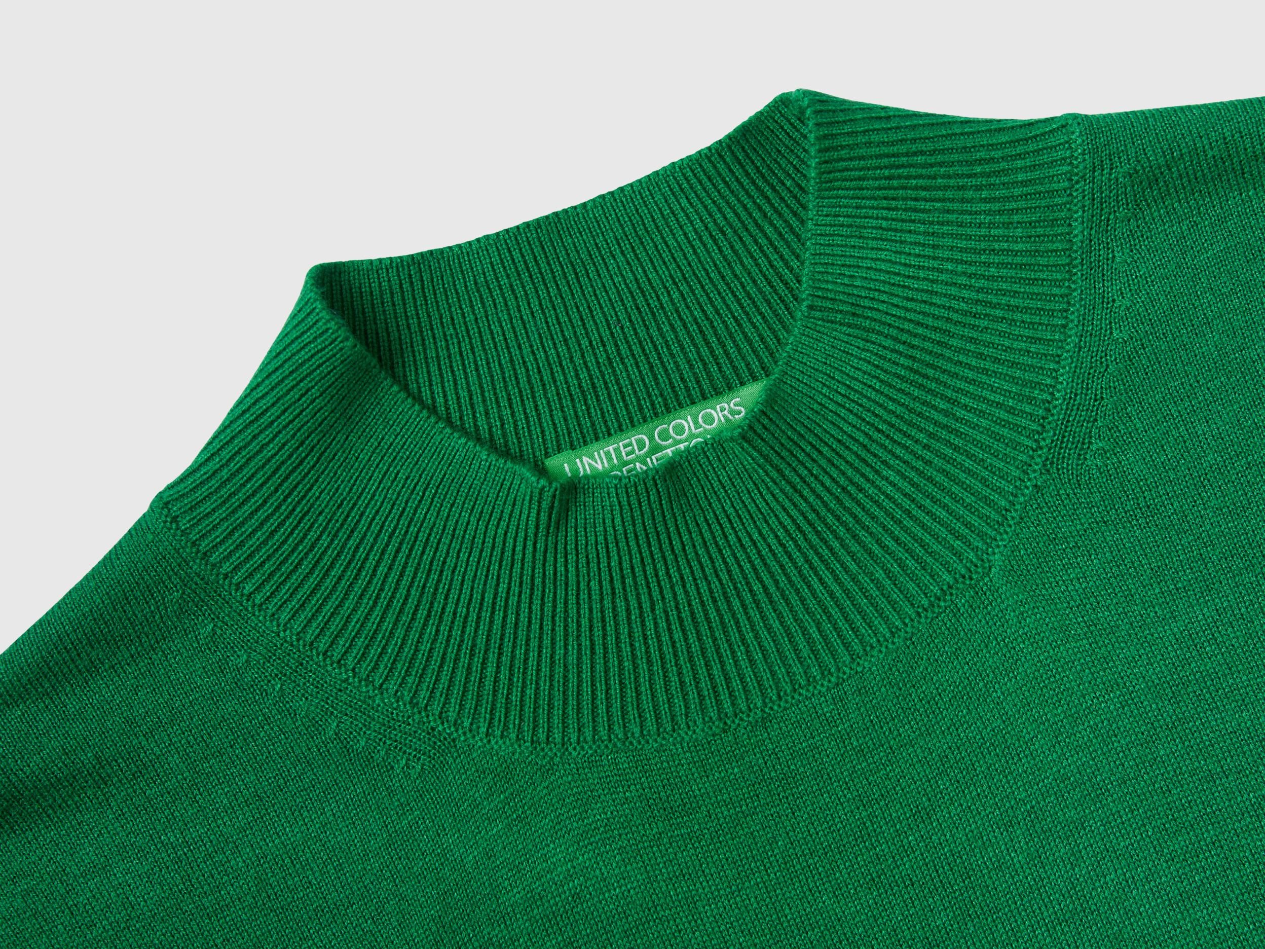 Benetton hotsell green sweatshirt