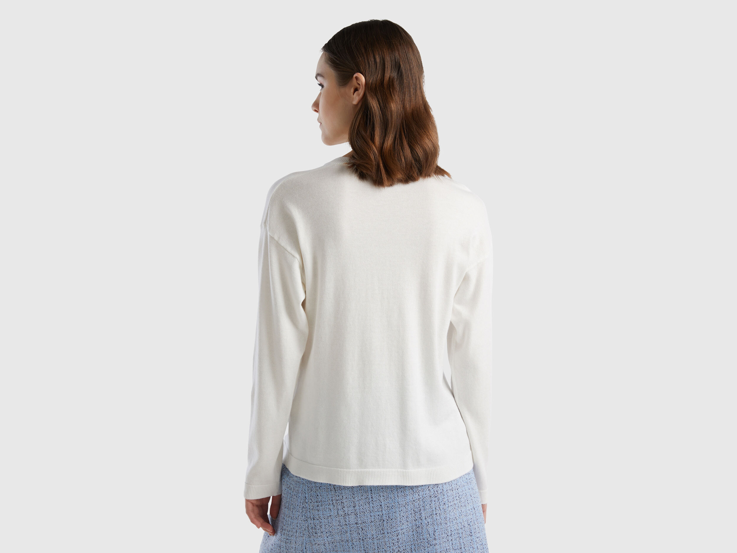 White crew sales neck cardigan
