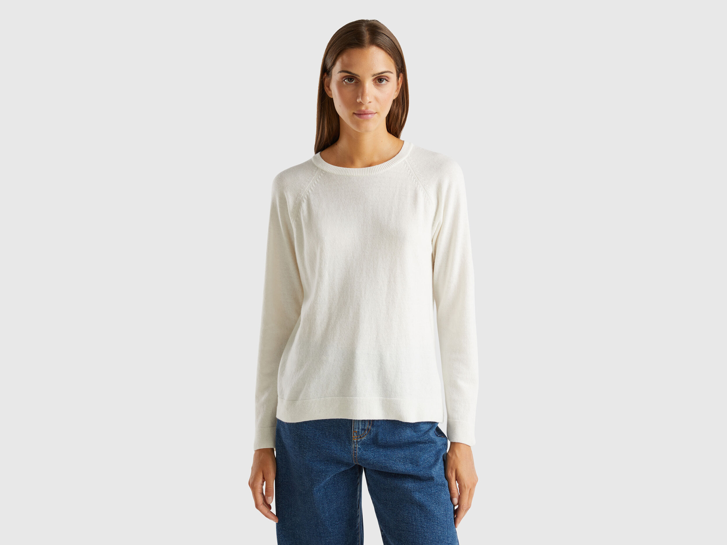 Cream crew neck sweater women's cheap