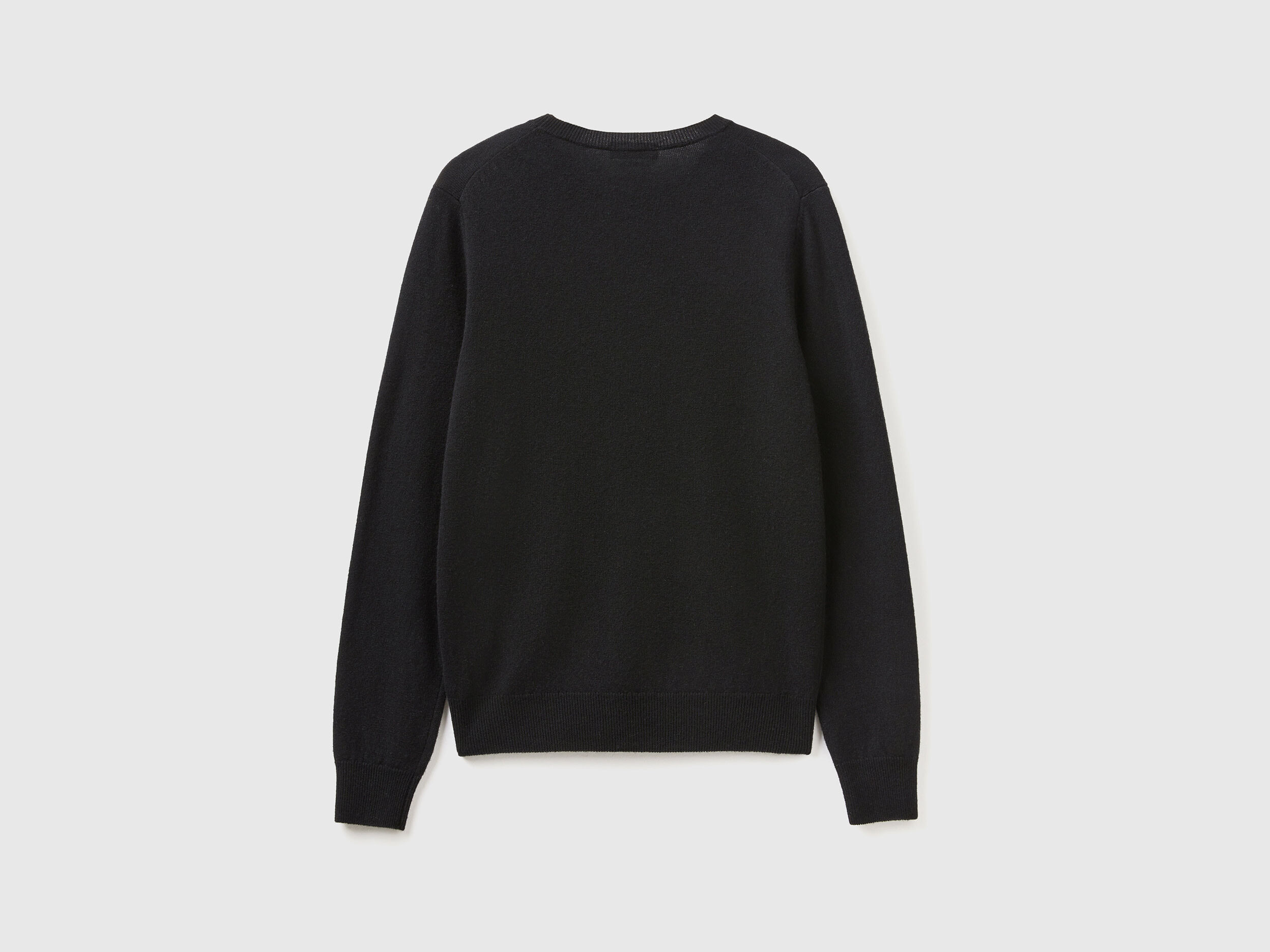 Black hot sale merino sweater