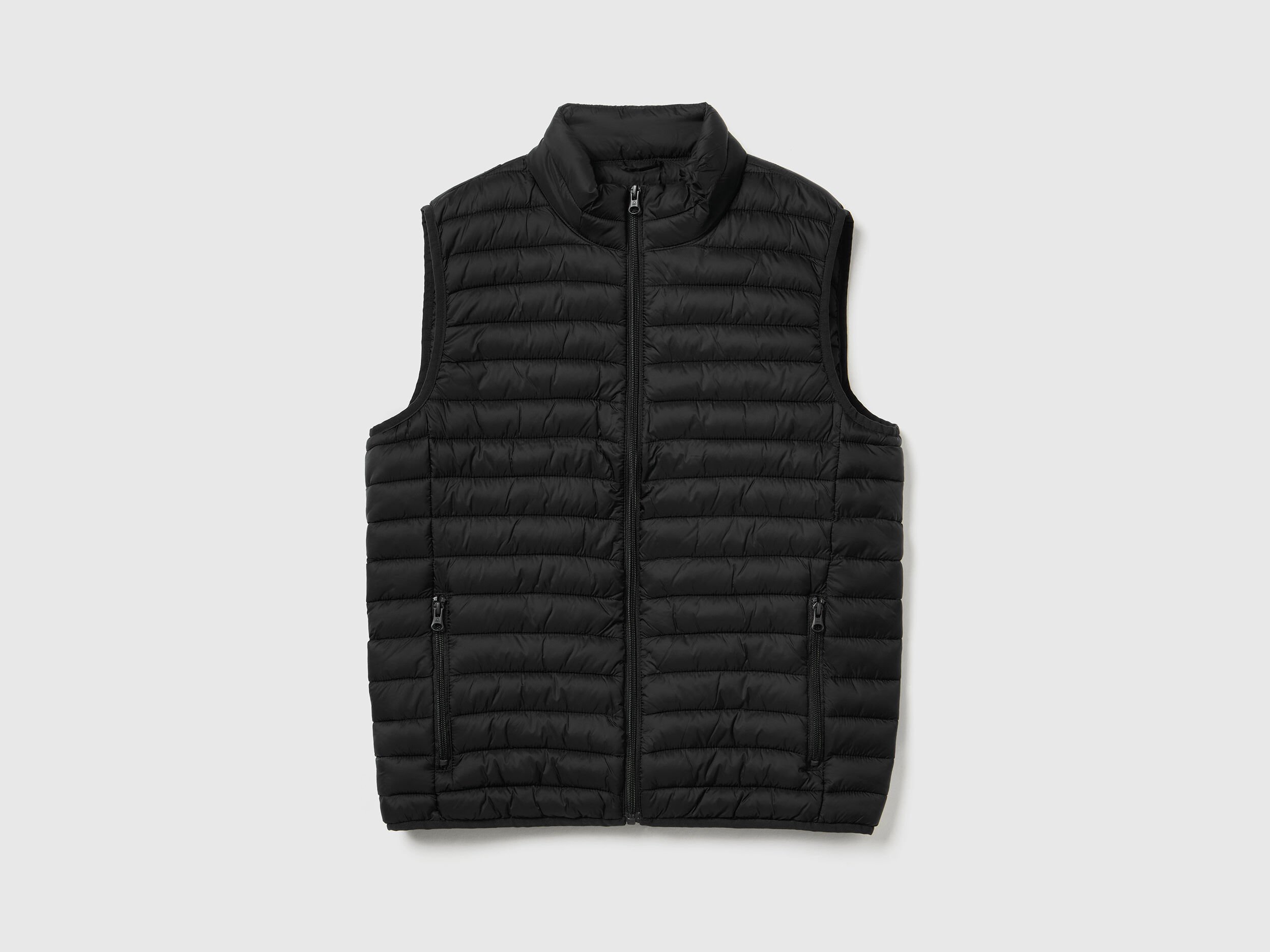 White sleeveless sales puffer jacket