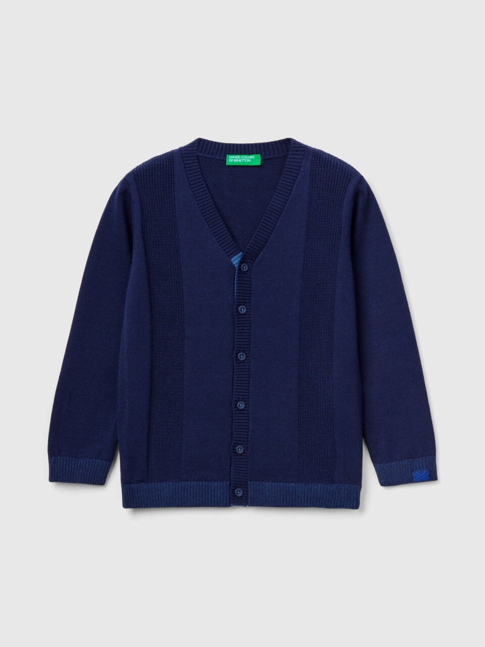 Apparel on sale for kids Online Deals up to 50