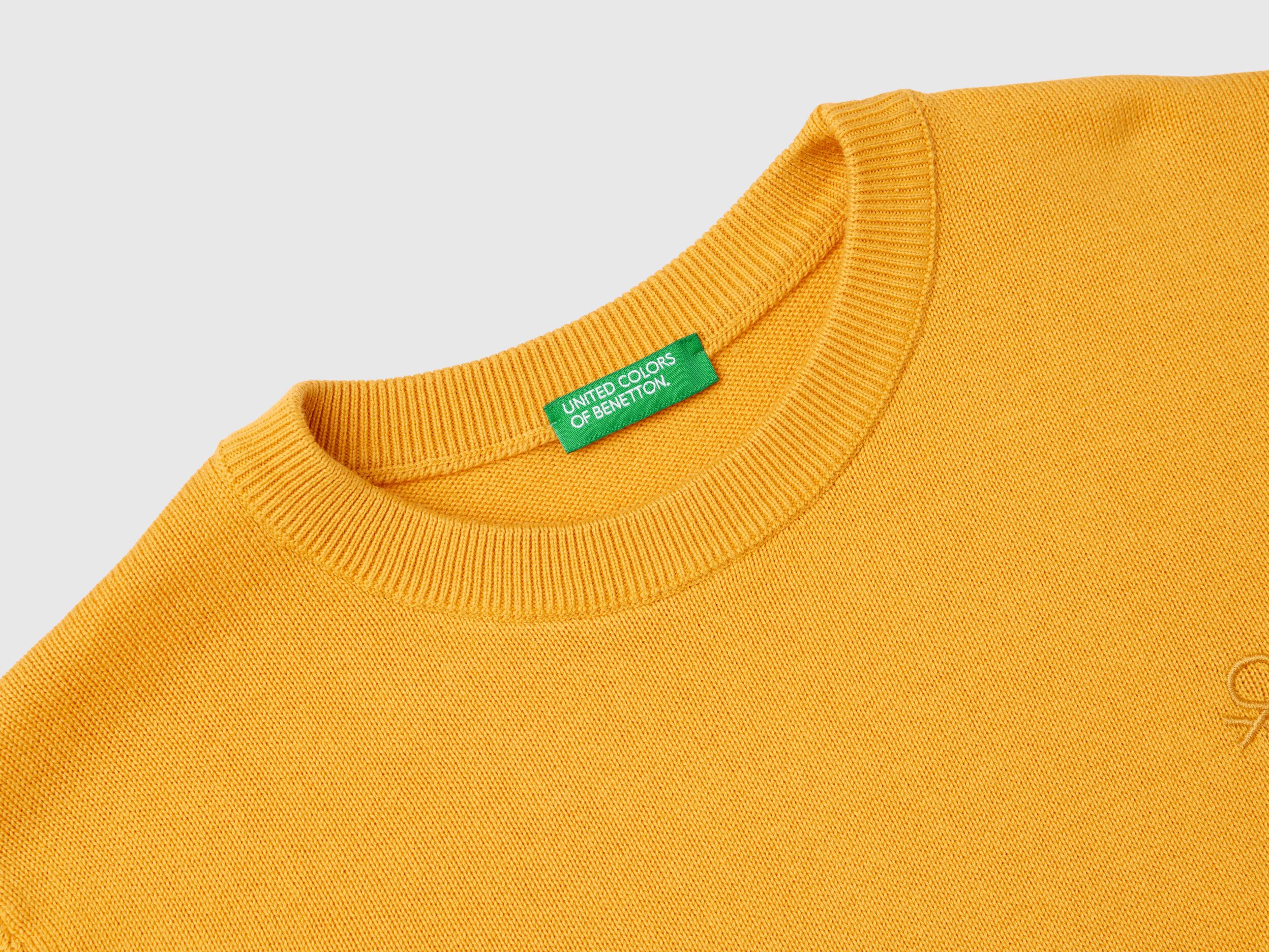 Mustard crew neck sweater online