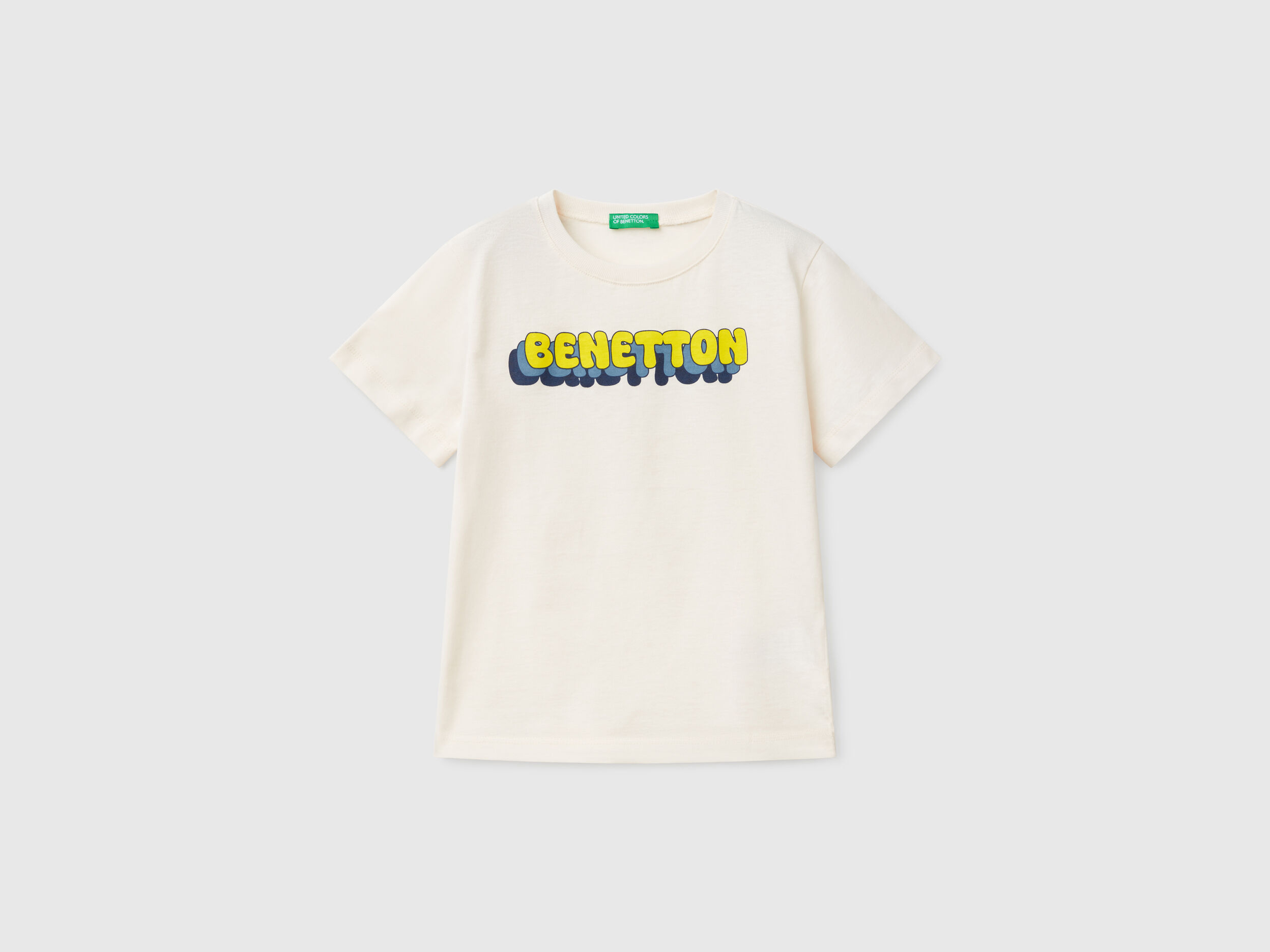 New Total White Looks for Little Boys | Benetton