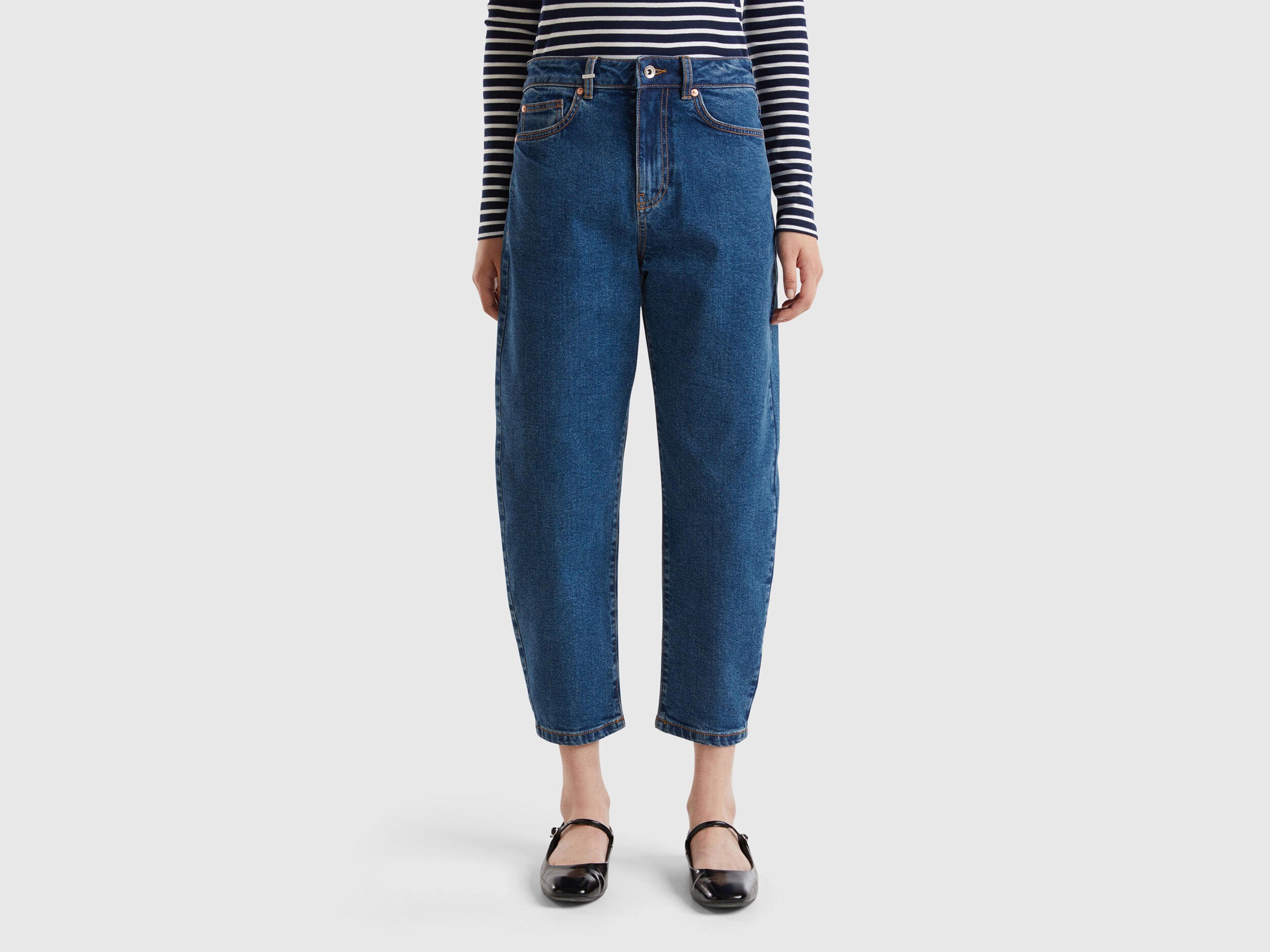 Balloon fit jeans