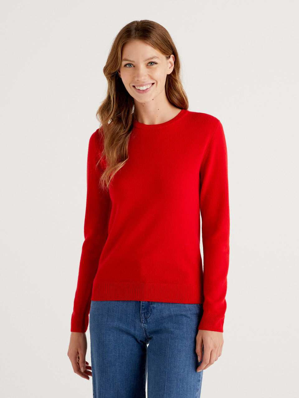Red crew neck sweater in Merino wool