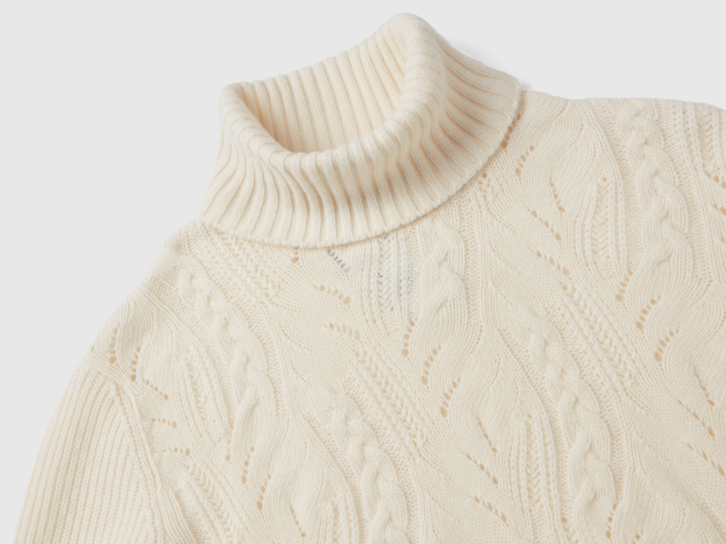 Knit turtle neck sweater Creamy White Benetton