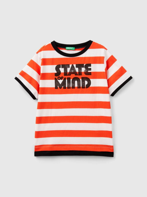 Striped t-shirt with slogan Junior Boy