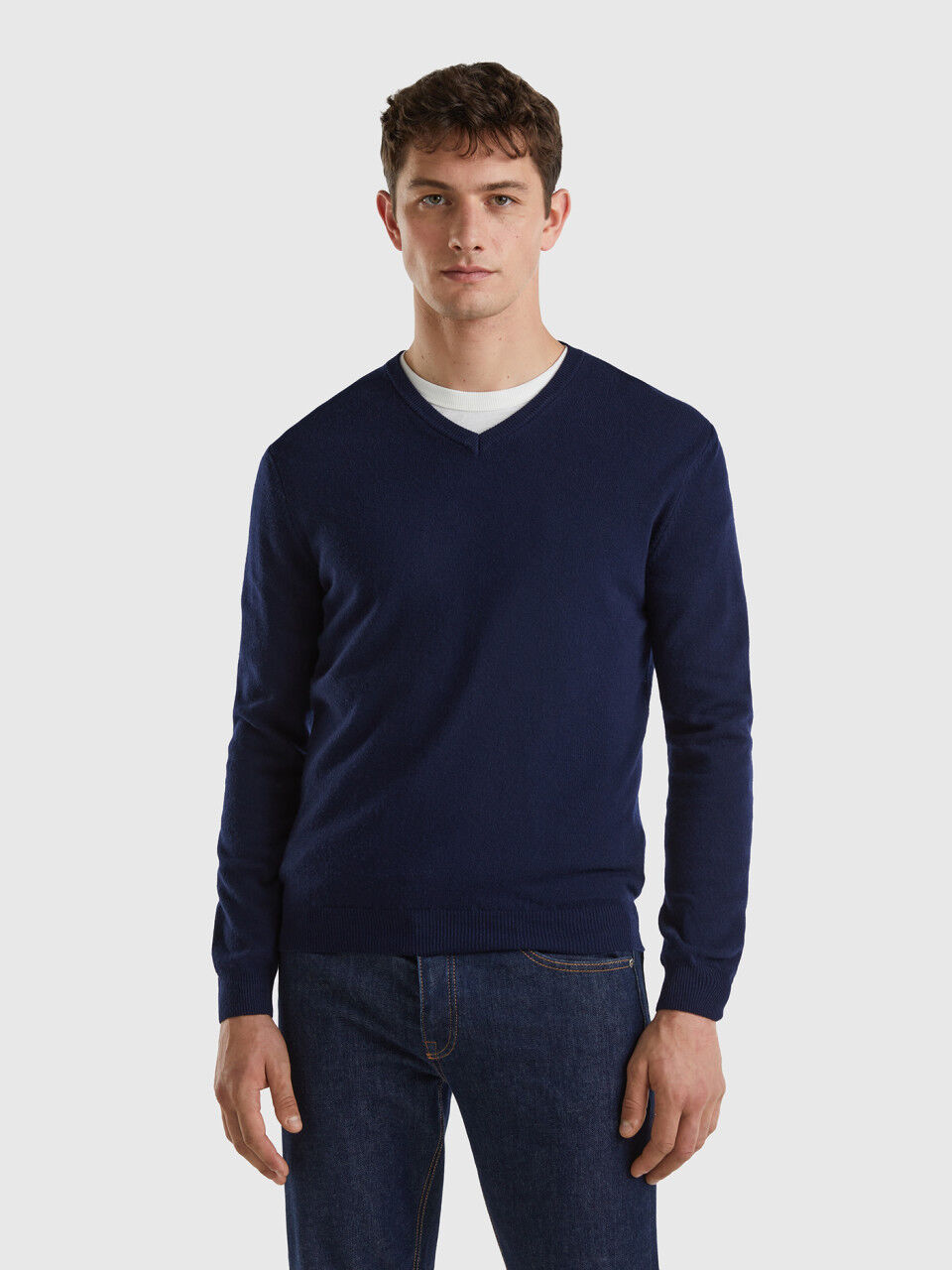 V neck best sale sweatshirt mens