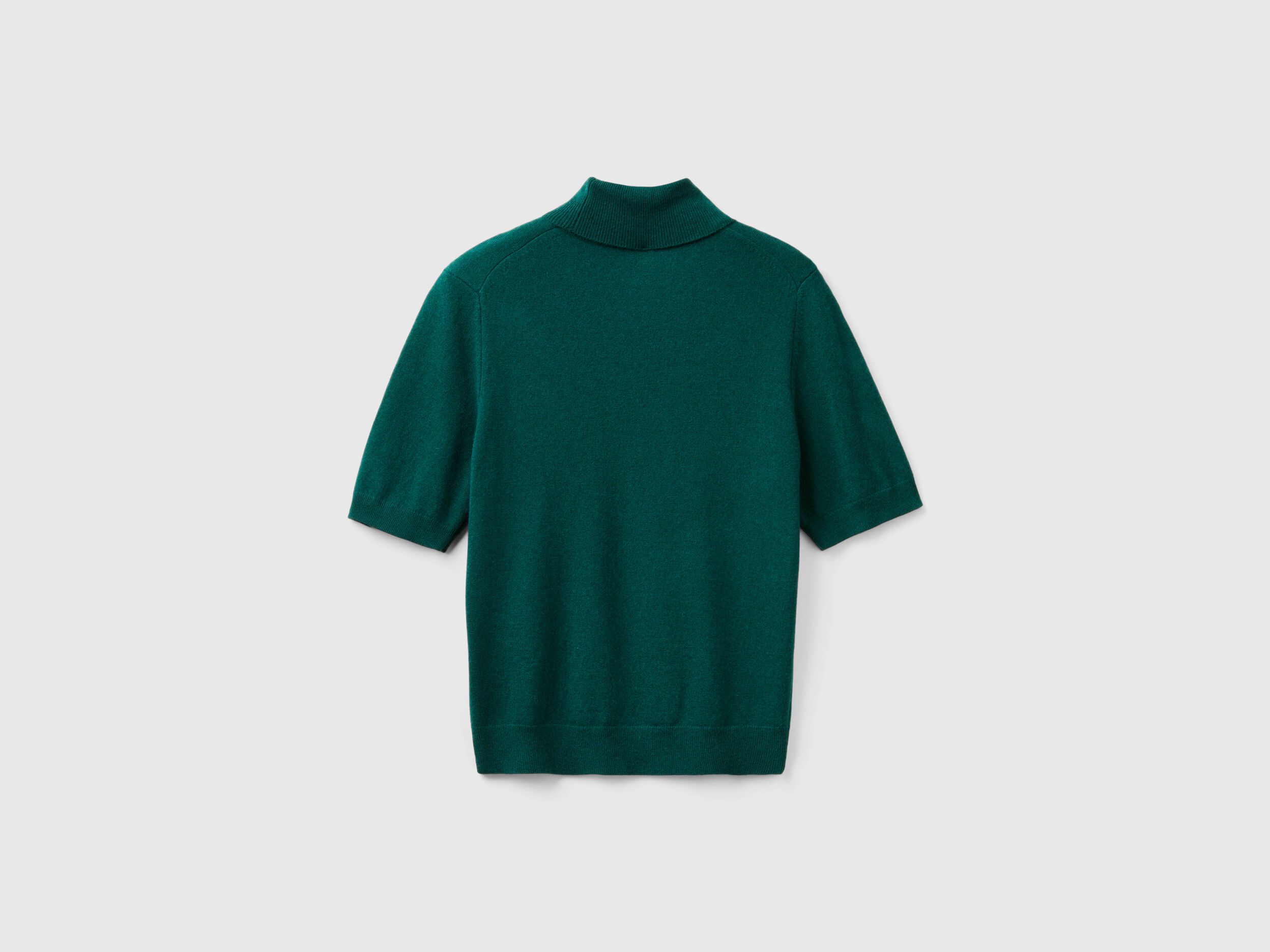 Green short sleeve turtleneck outlet