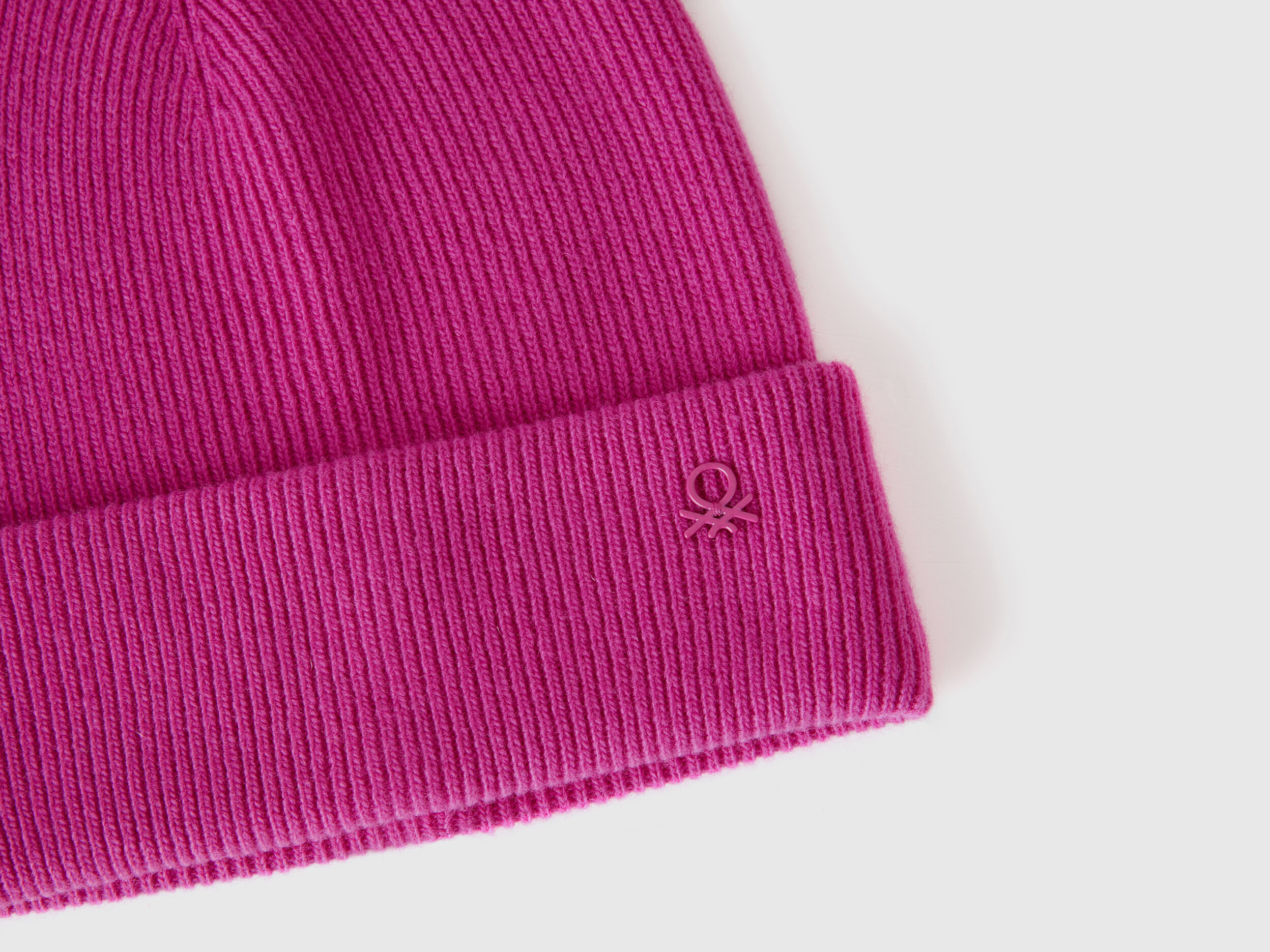 Benetton beanie sales