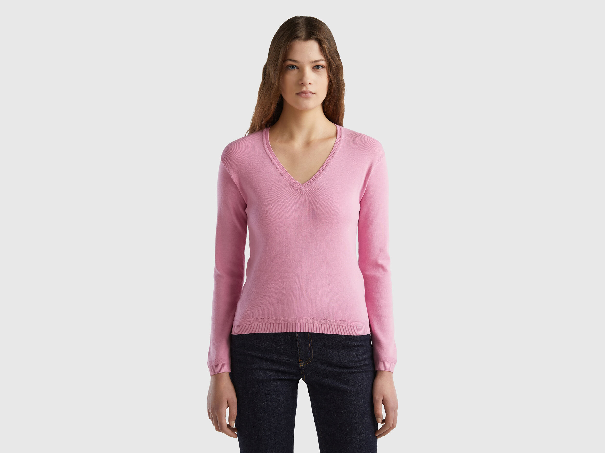 Benetton v top neck sweater