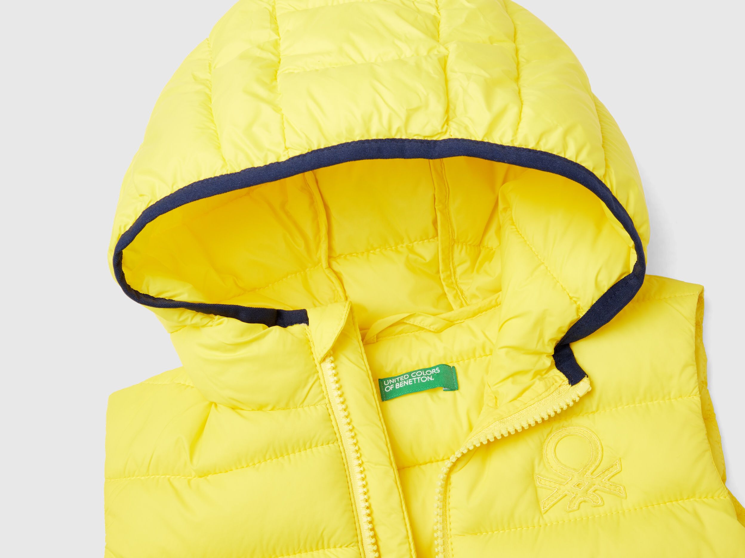 Benetton sales yellow jacket