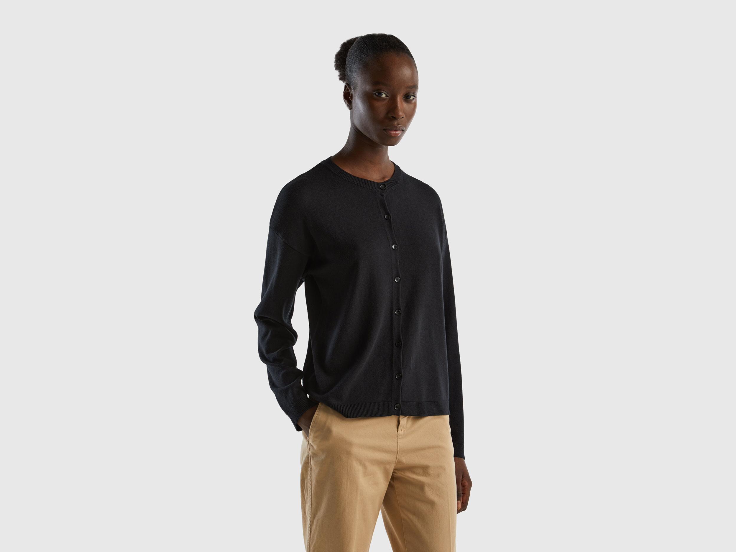 Benetton round neck cardigan 2025