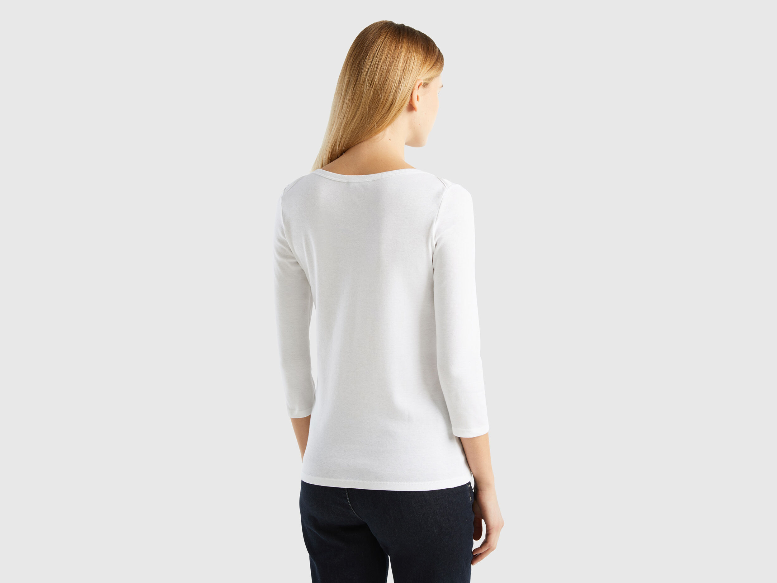 Boat neck white t shirt 2025